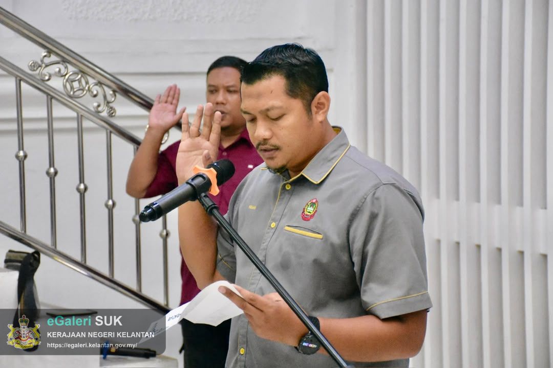 majlis-perhimpunan-bulanan-pegawai-dan-kakitangan-pejabat-tanah-dan-jajahan-pasir-puteh-bersama-tuan-ketua-jajahan-25.jpeg