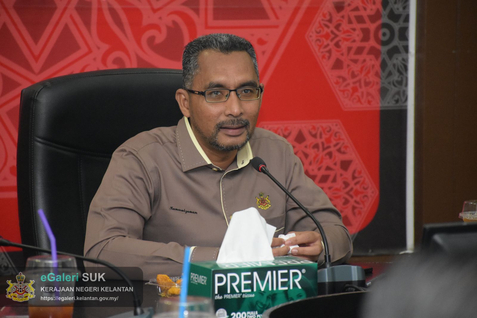 majlis-perjumpaan-yabrs-ketua-jajahan-pasir-puteh-merangkap-yang-dipertua-majlis-daerah-pasir-puteh-bersama-peserta-kontinjen-perbarisan-hari-kebangsaan-malaysia-2026-10.JPG