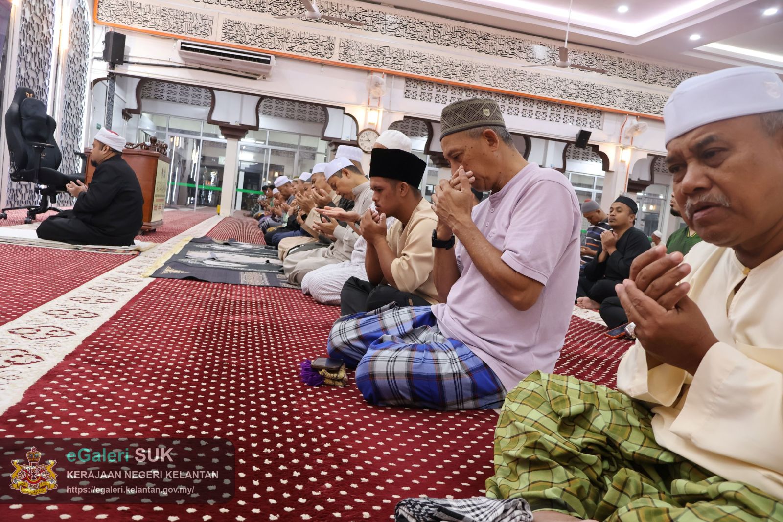 majlis-solat-hajat-doa-selamat-sempena-sambutan-hari-malaysia-2026-peringkat-jajahan-kota-bharu-berlangsung-penuh-penghayatan-2.JPG