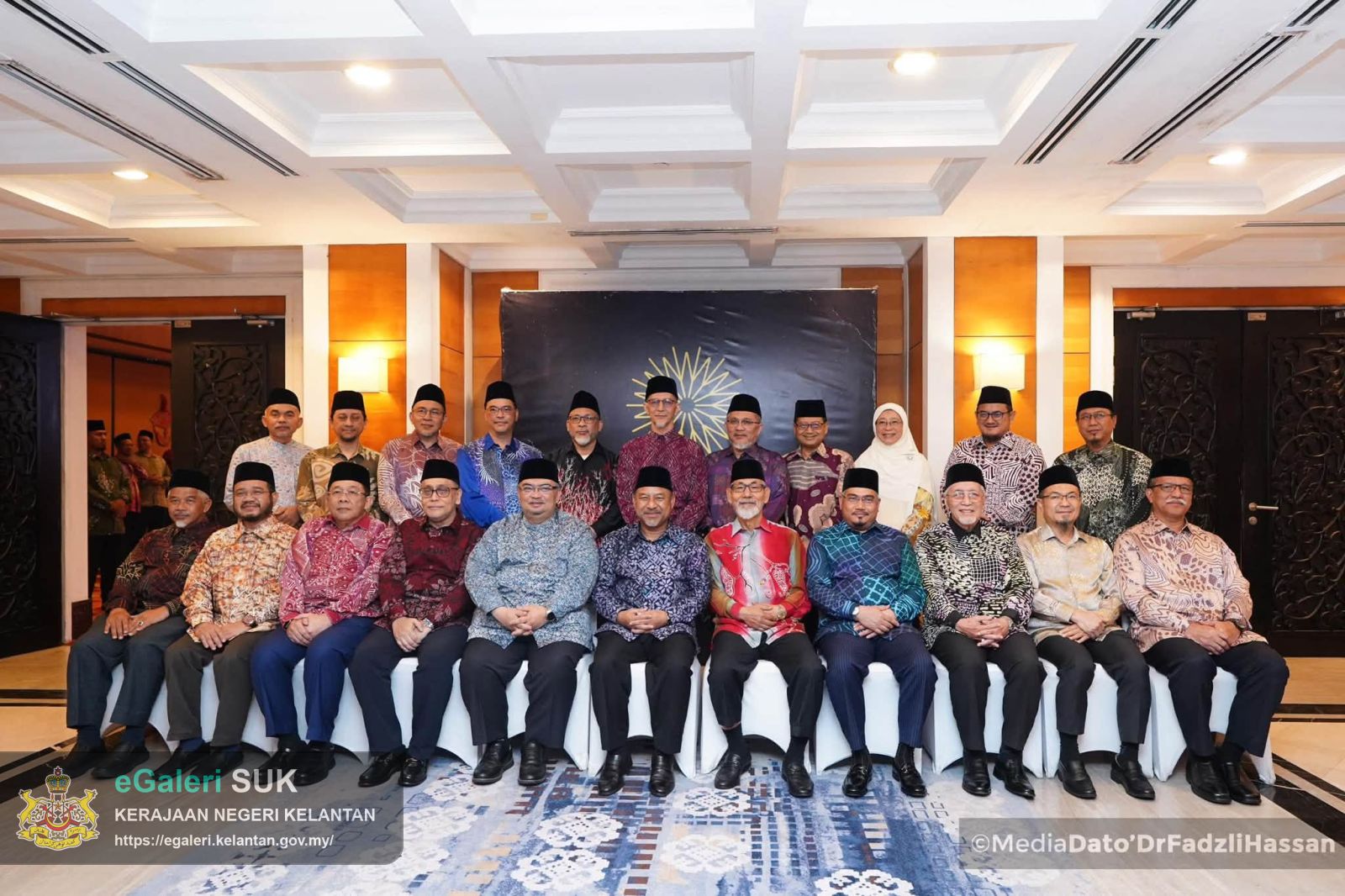 majlis-tautan-ulama-dan-umara-yang-diadakan-sempena-mesyuarat-jawatankuasa-muzakarah-kebangsaan-bagi-hal-ehwal-agama-islam-malaysia-mki-kali-ke130-25.jpg