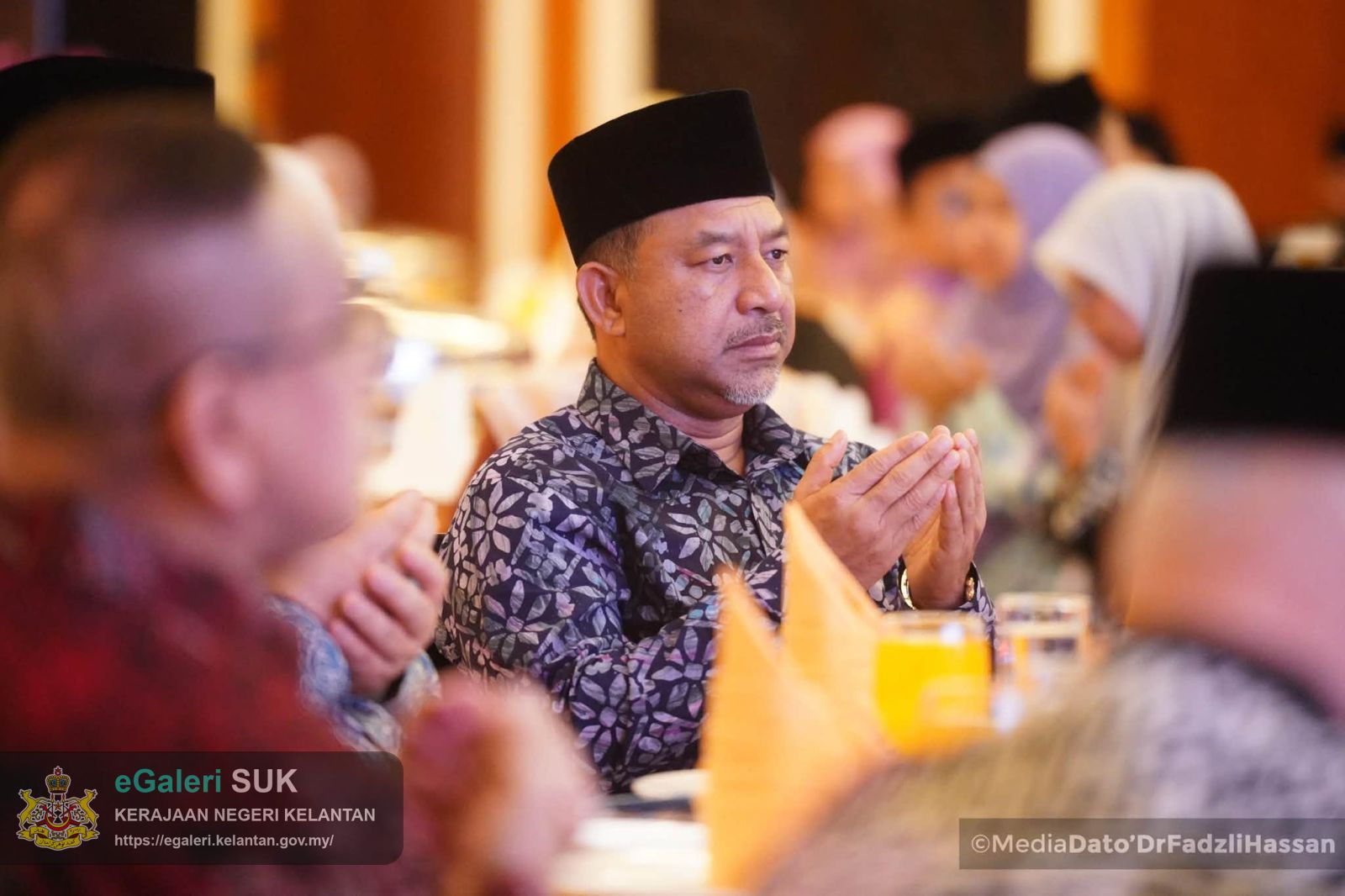 majlis-tautan-ulama-dan-umara-yang-diadakan-sempena-mesyuarat-jawatankuasa-muzakarah-kebangsaan-bagi-hal-ehwal-agama-islam-malaysia-mki-kali-ke130-4.jpg
