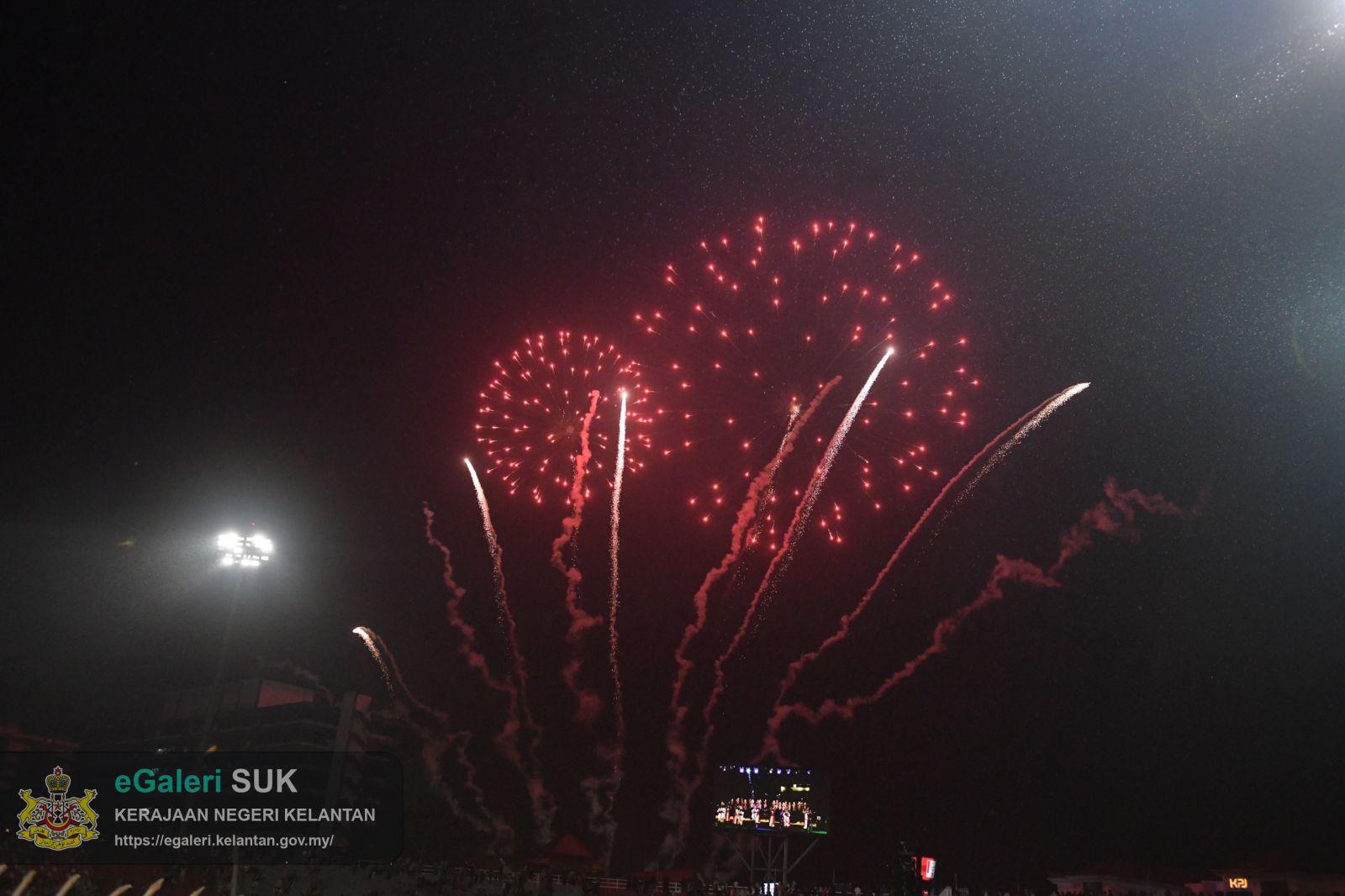 malam-semarak-daulat-2.jpeg
