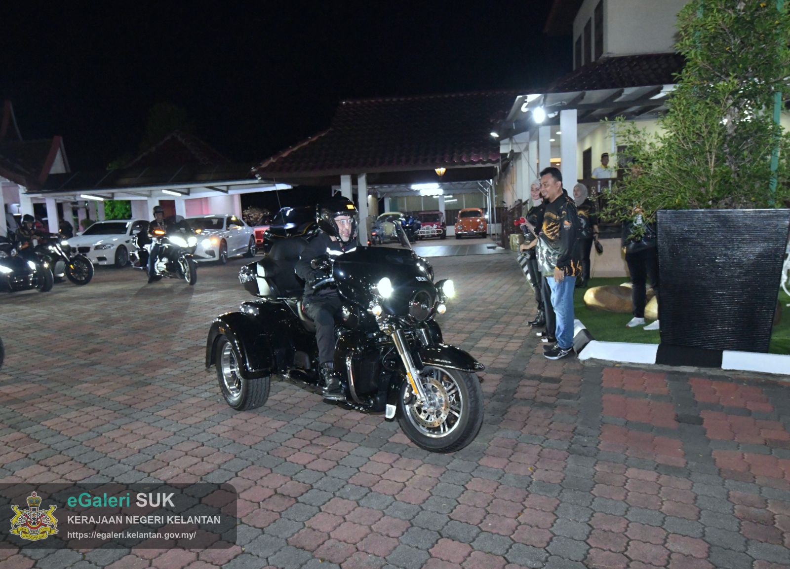 malam-semarak-daulat-5.jpeg