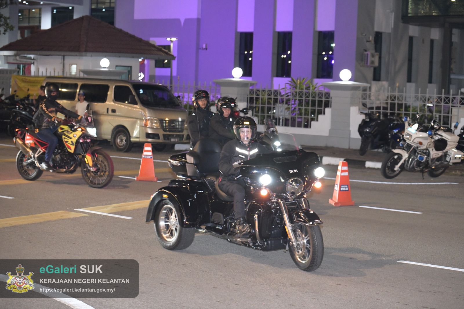 malam-semarak-daulat-9.jpeg