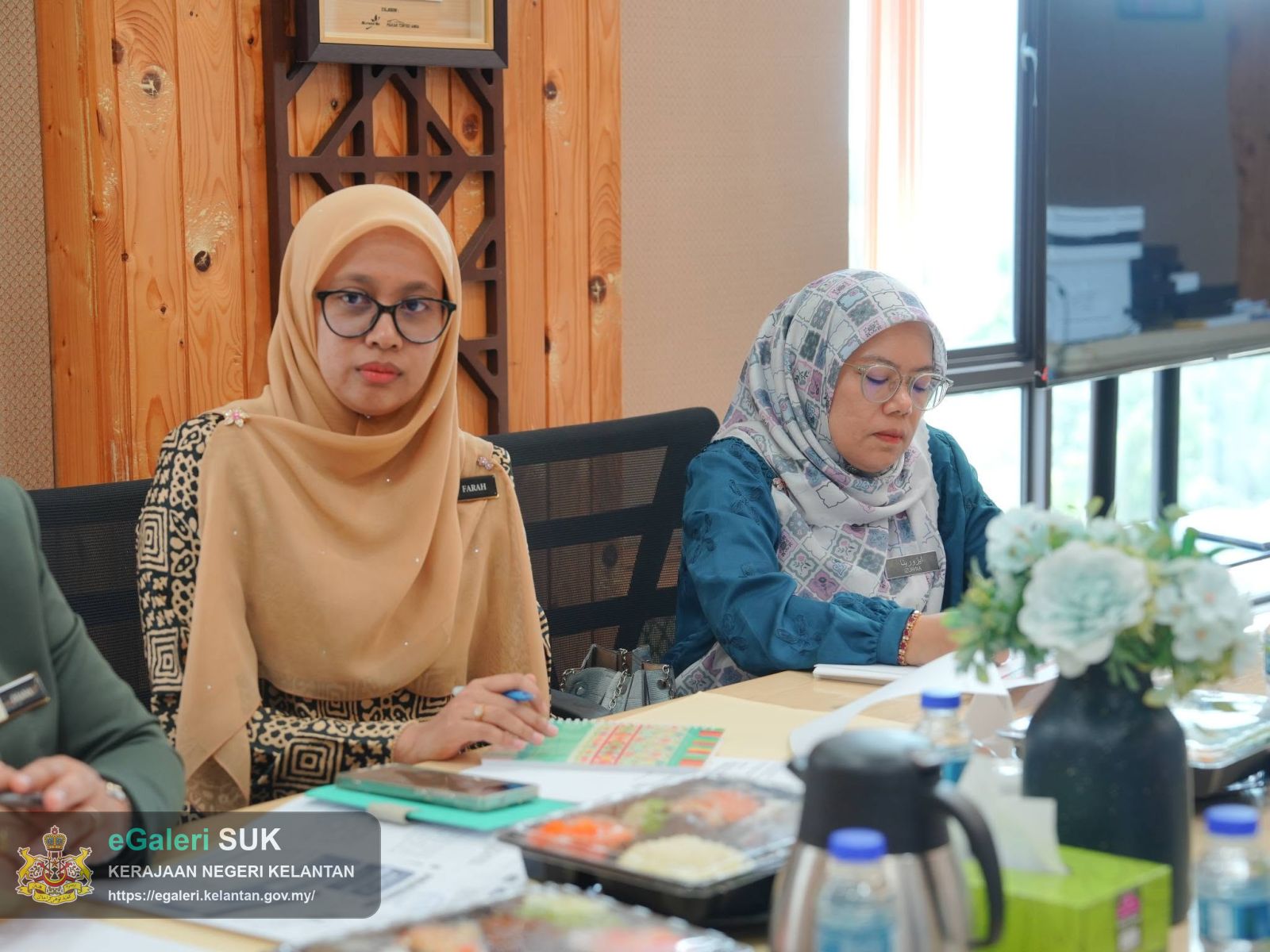 mengadakan-perbincangan-bersama-pihak-tnb-dan-perbadanan-perpustakaan-awam-kelantan-ppak-bagi-memperincikan-beberapa-perkara-berbangkit-berkaitan-pengurusan-utiliti-2.jpg