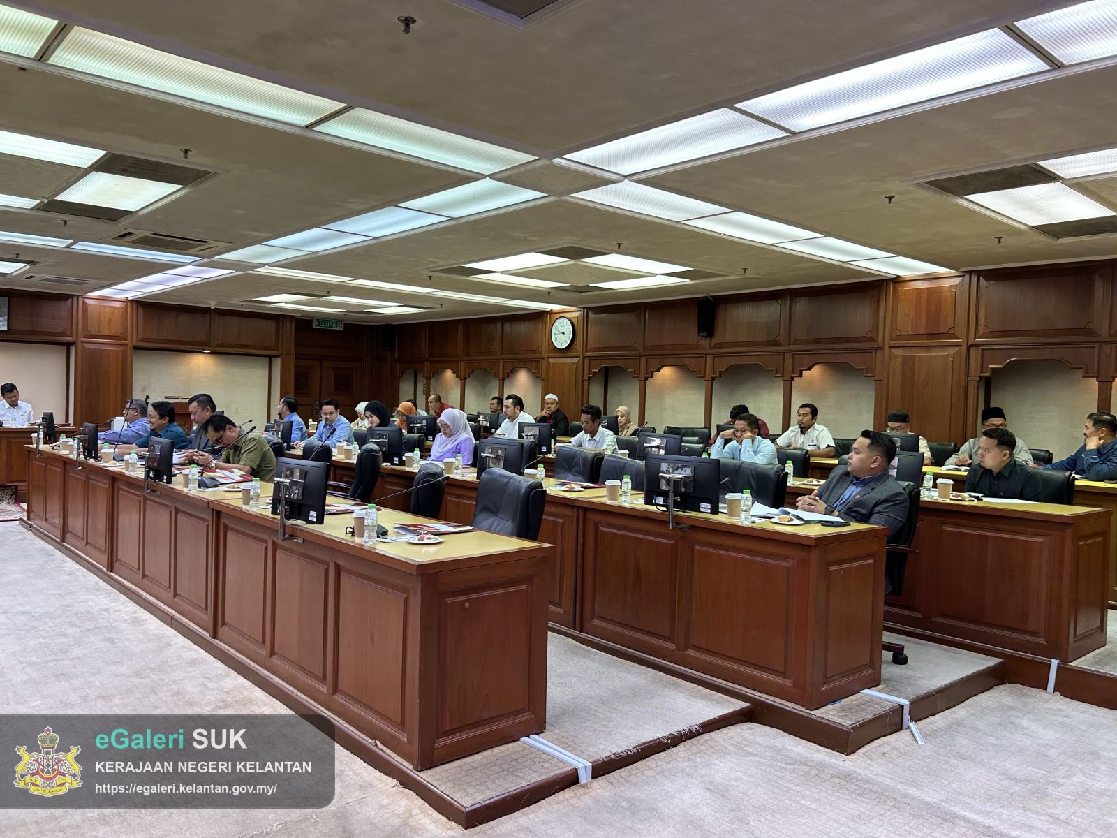 mesyuarat-jawatankuasa-pesta-baruh-rakyat-negeri-kelatan-sempena-perayaan-ulang-tahun-keputeraan-kebawah-duli-yang-maha-mulia-sultan-muhammad-v-yang-ke57-tahun-2026-5.jpg
