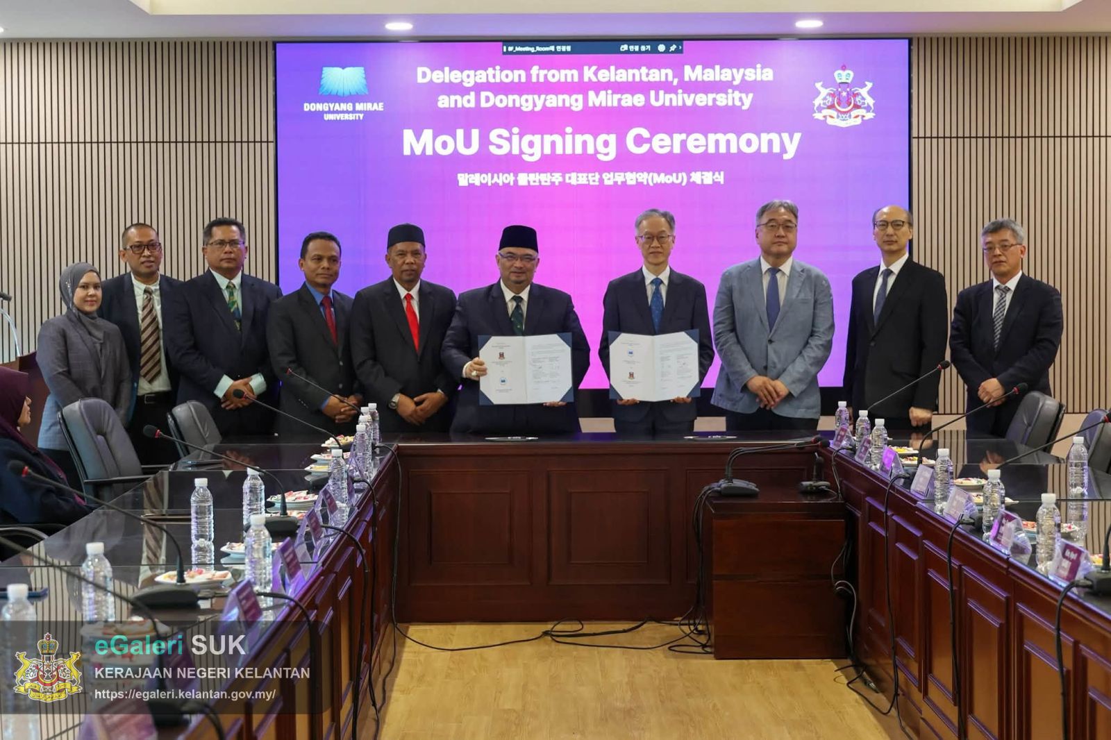 pemeteraian-memorandum-persefahaman-mou-antara-dongyang-mirae-university-seoul-dengan-kerajaan-negeri-kelantan-3.jpg