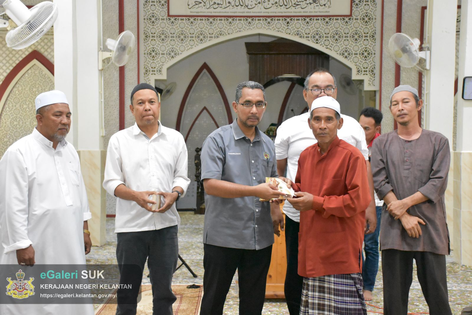 penyampaian-zakat-asnaf-kerjasama-agrobank-28.jpg