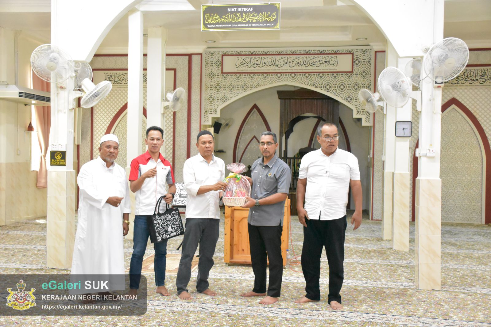 penyampaian-zakat-asnaf-kerjasama-agrobank-35.jpg