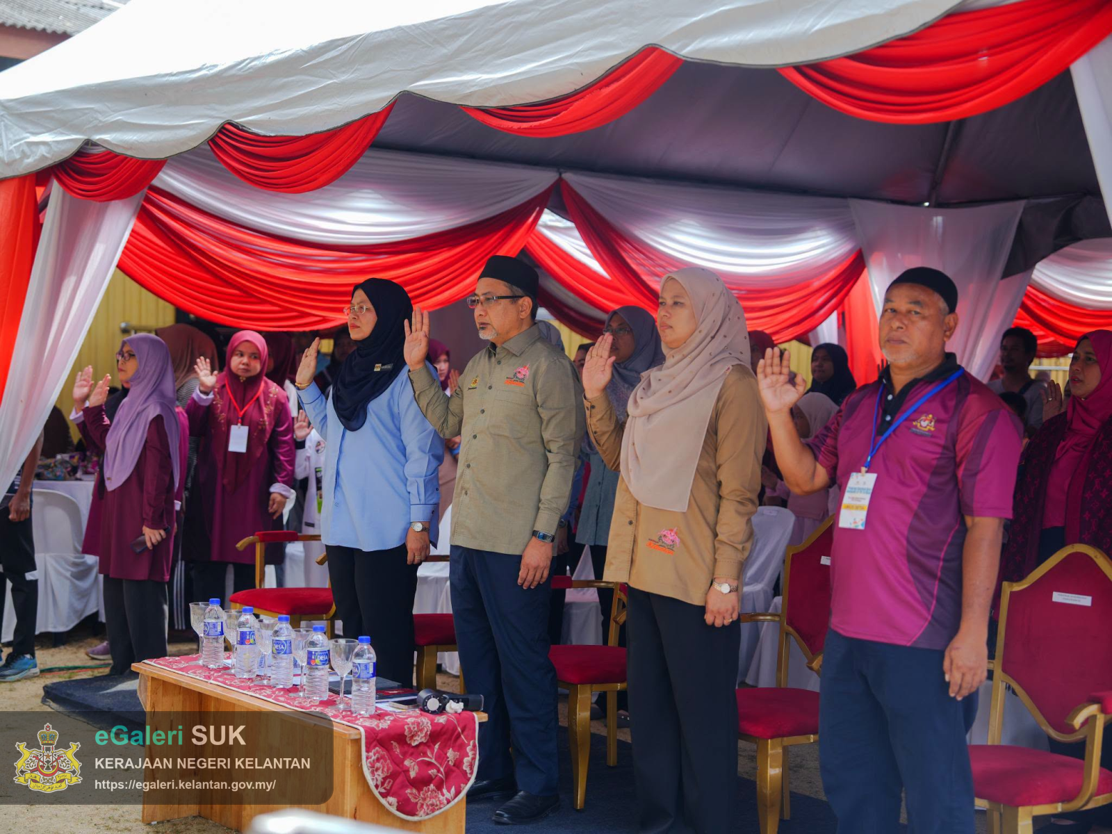 perasmian-karnival-ilmu-dan-komuniti-yang-diadakan-di-perkarangan-perpustakaan-desa-tok-uban-2.png