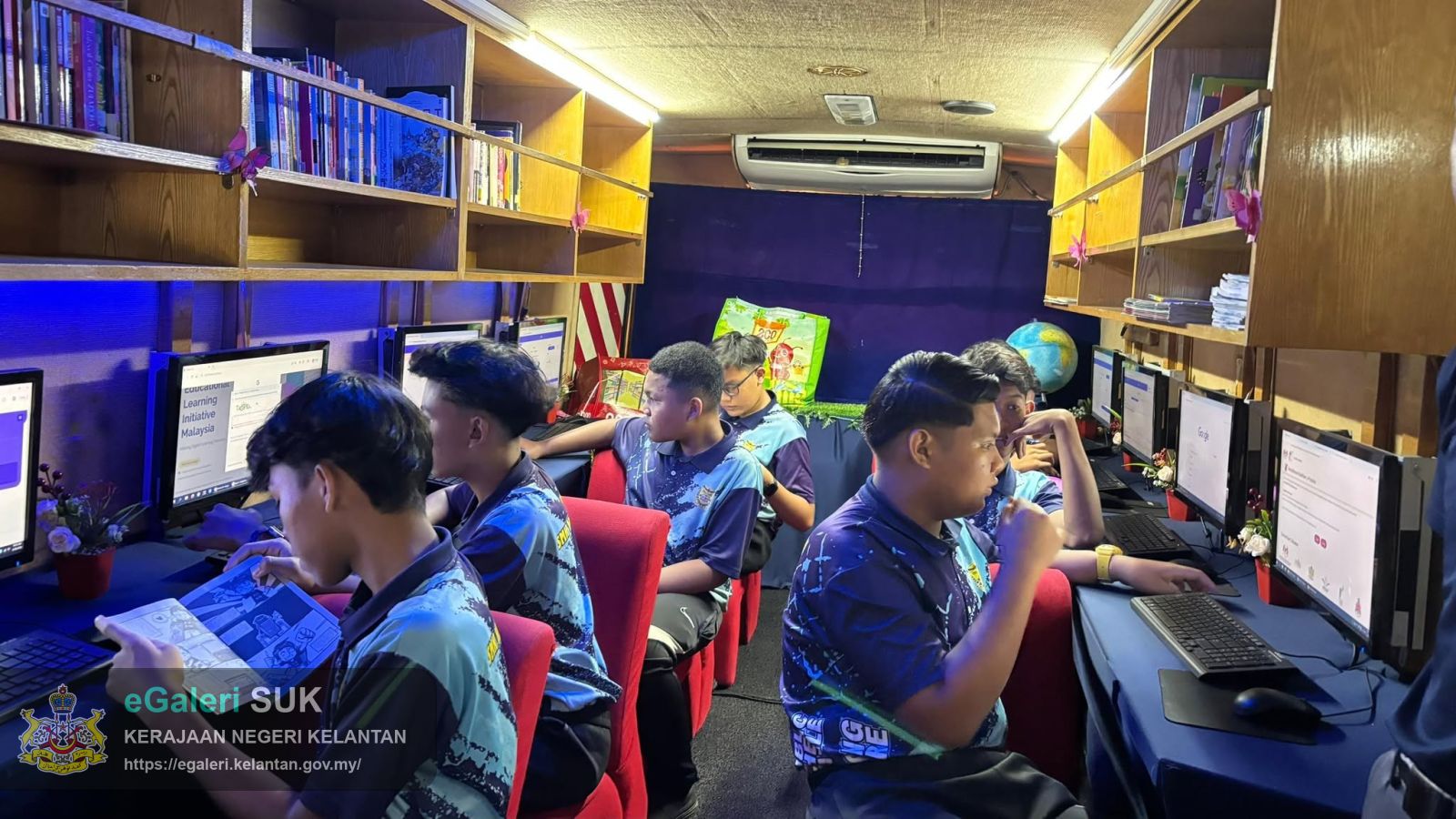 perkhidmatan-perpustakaan-bergerak-perbadanan-perpustakaan-awam-kelantan-1.jpg