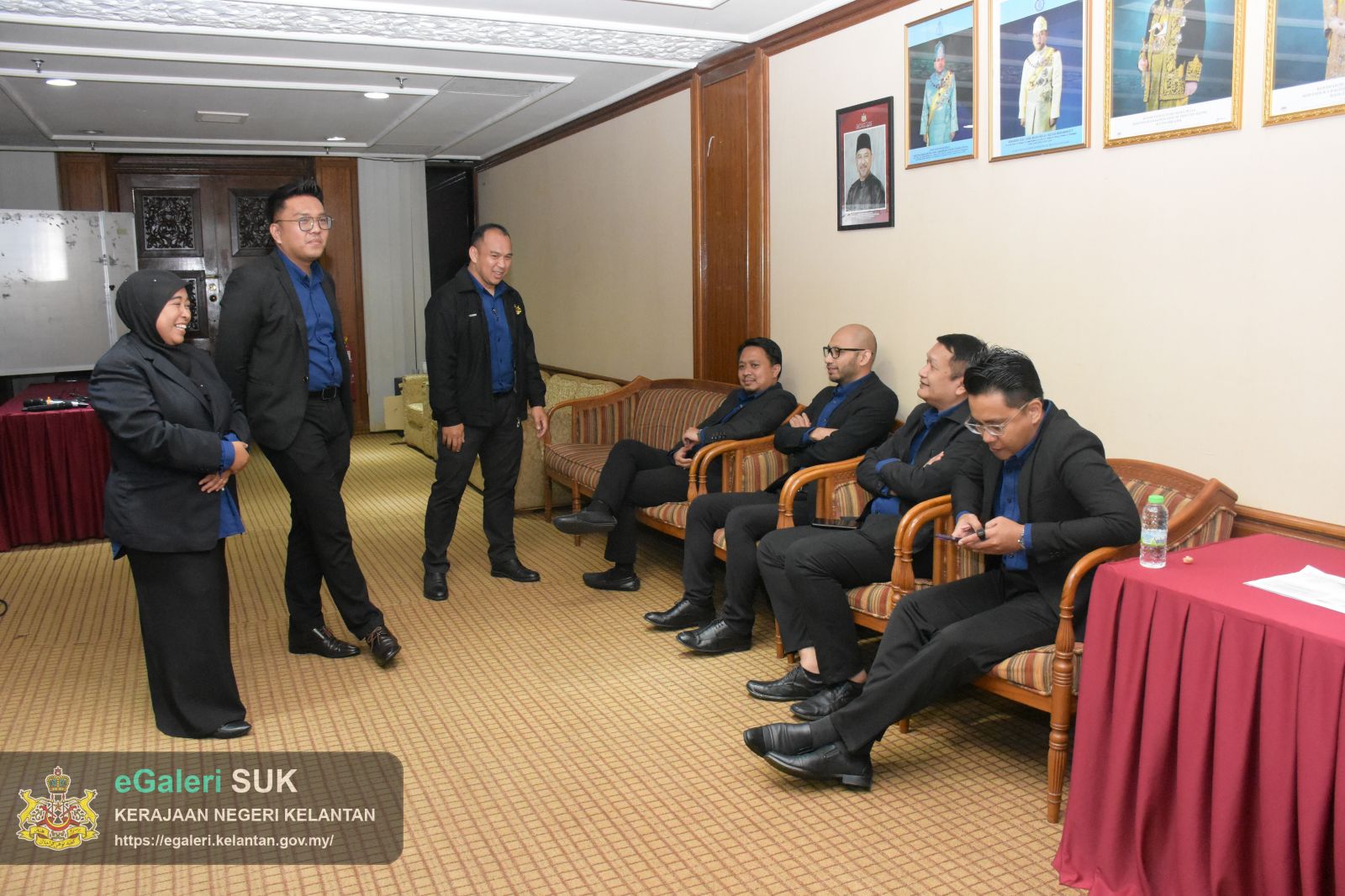 persembahan-kik-oleh-kumpulan-elvora-4.JPG
