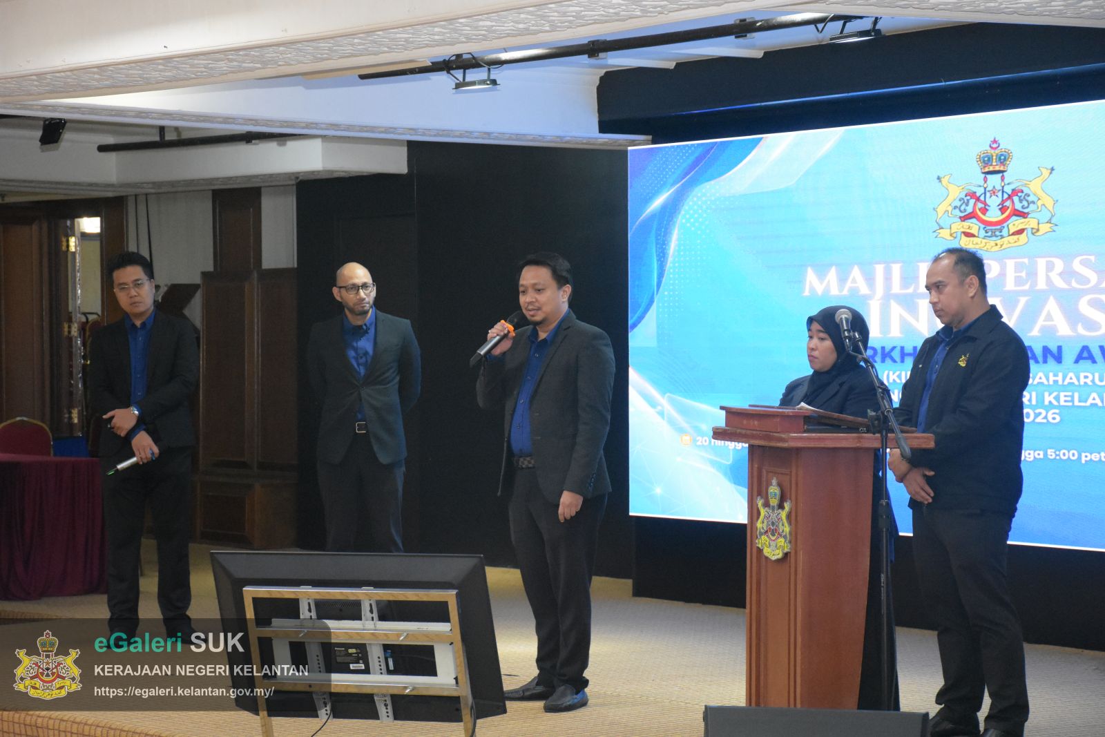 persembahan-kik-oleh-kumpulan-elvora-7.JPG