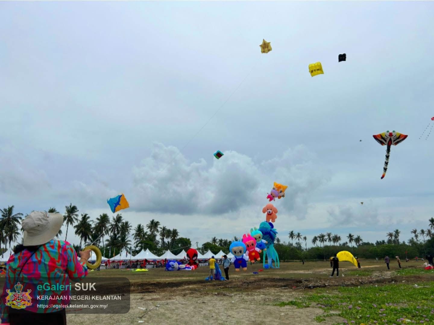 pesta-wau-kebangsaan-kelantan-kali-ke43-hari-1-14.JPG