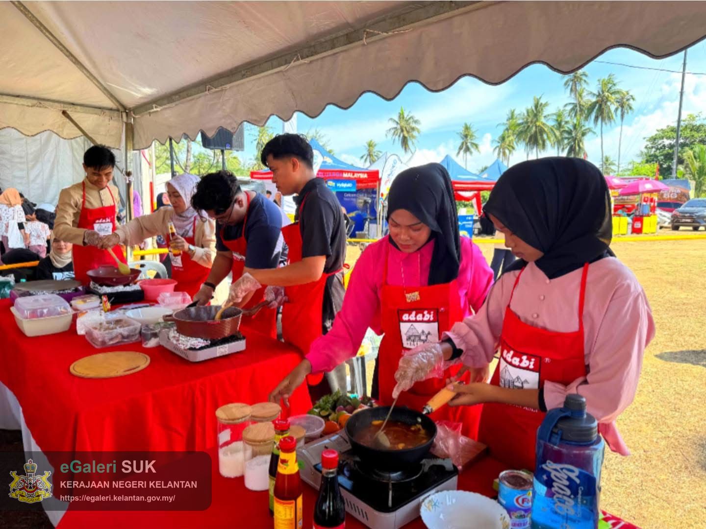 pesta-wau-kebangsaan-kelantan-kali-ke43-hari2-pagi-16.JPG