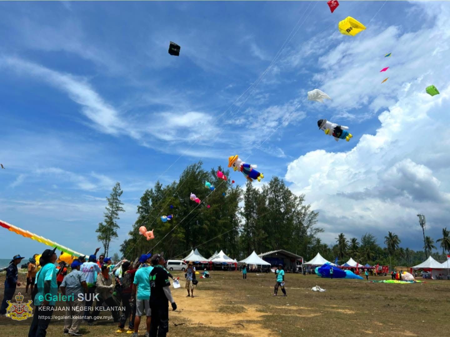 pesta-wau-kebangsaan-kelantan-kali-ke43-hari3-pagi-8.JPG