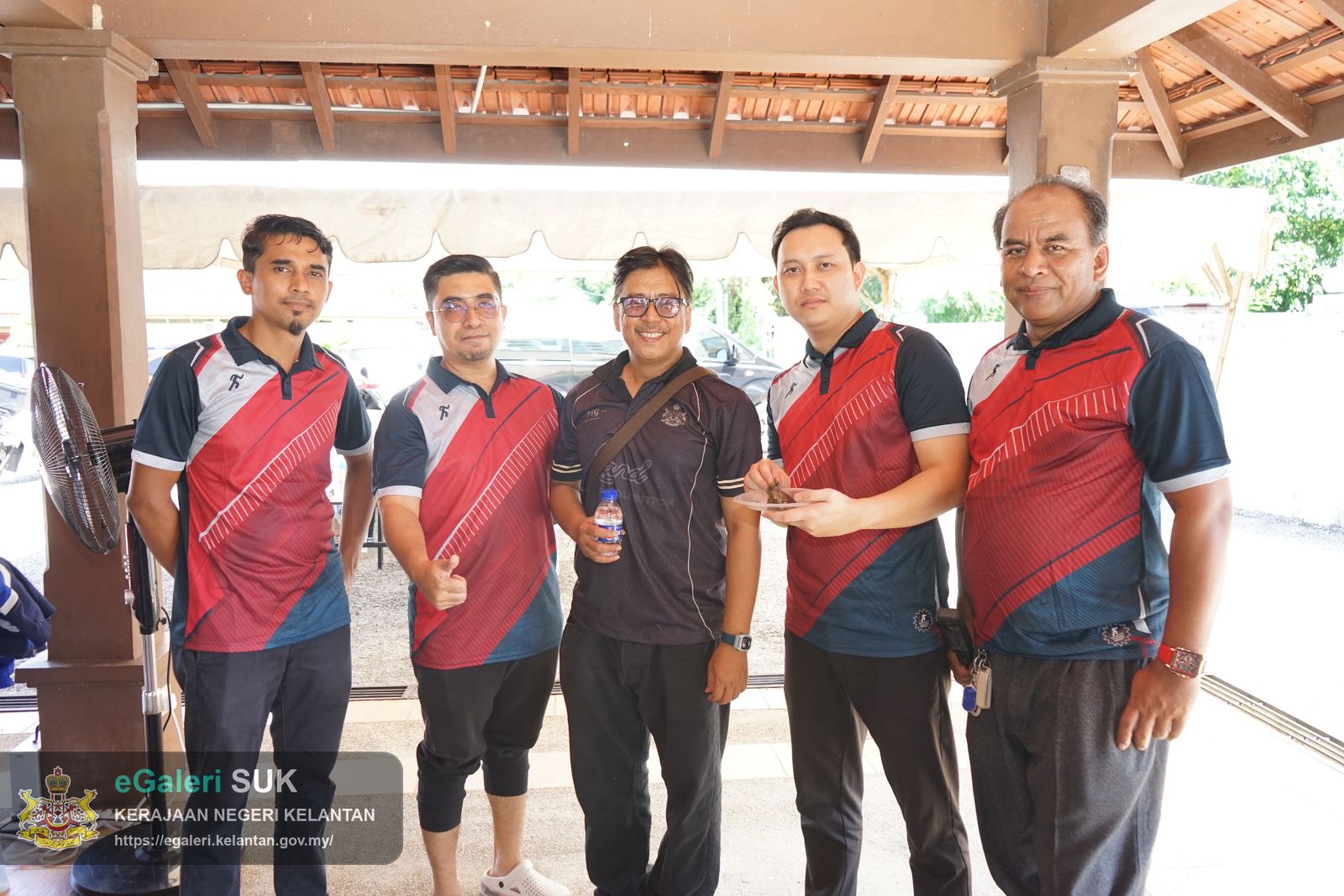 program-bubur-asyura-kuca-suro-pejabat-pengarah-tanah-dan-galian-kelantan-30.JPG