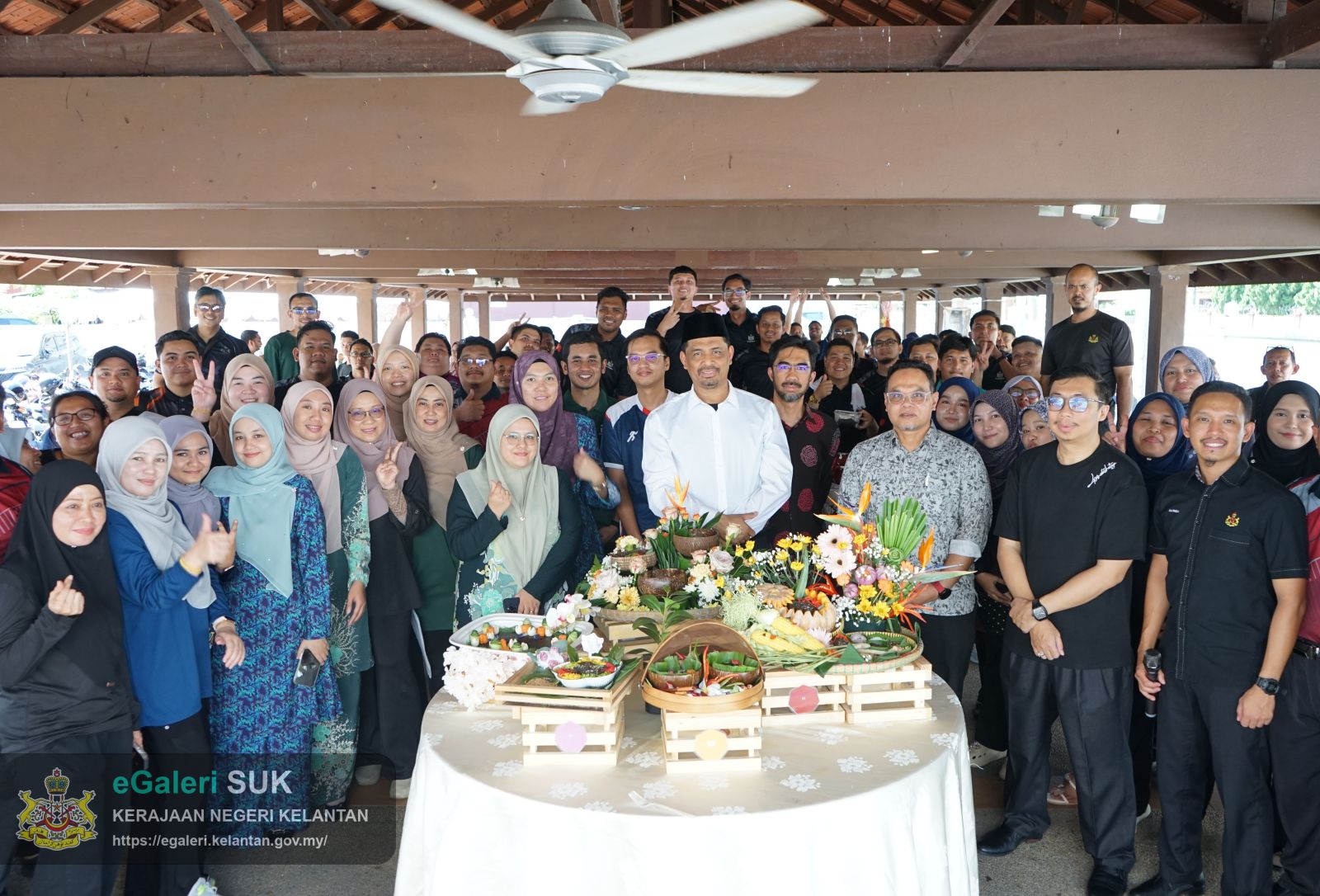 program-bubur-asyura-kuca-suro-pejabat-pengarah-tanah-dan-galian-kelantan-33.JPG
