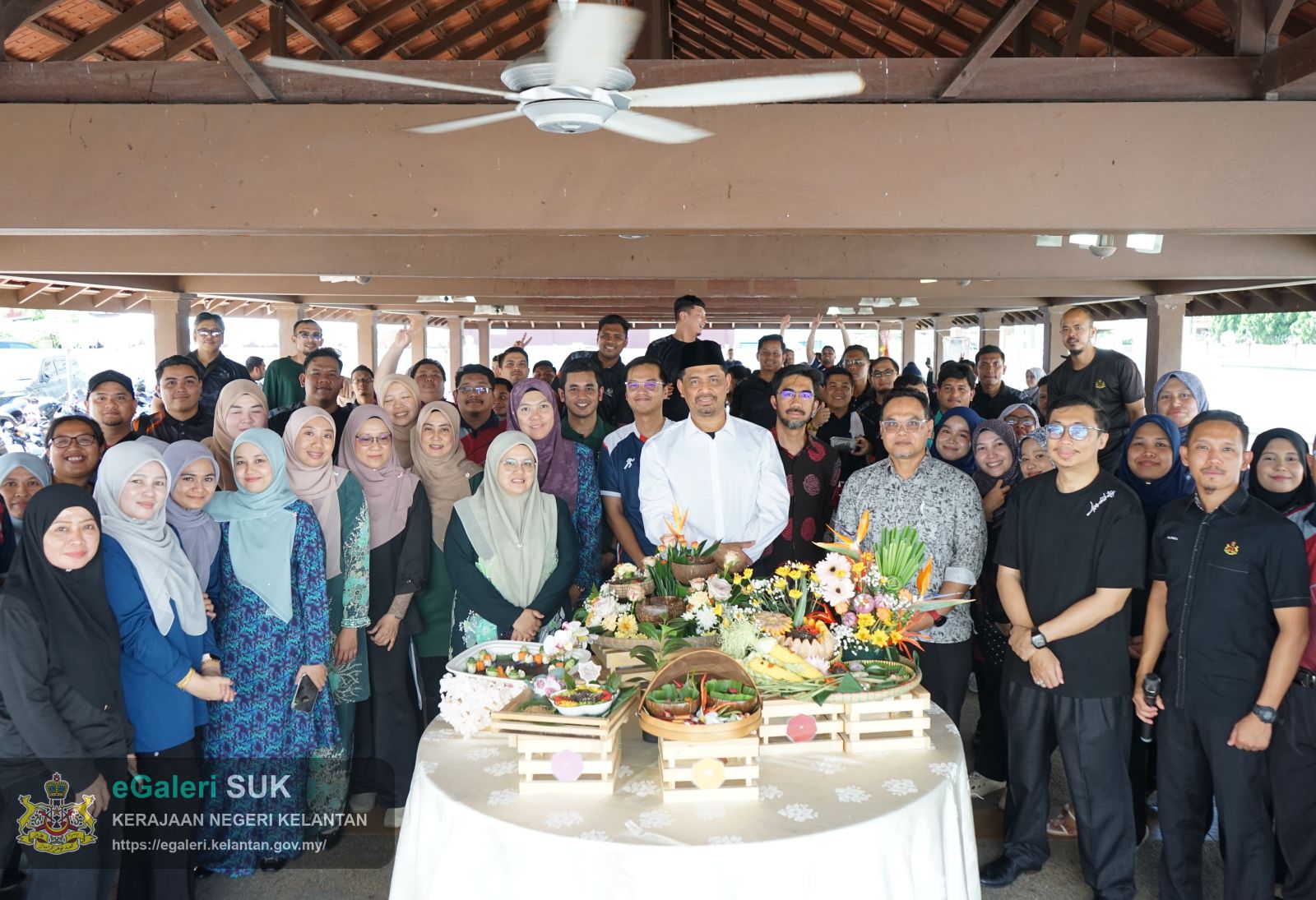 program-bubur-asyura-kuca-suro-pejabat-pengarah-tanah-dan-galian-kelantan-46.JPG