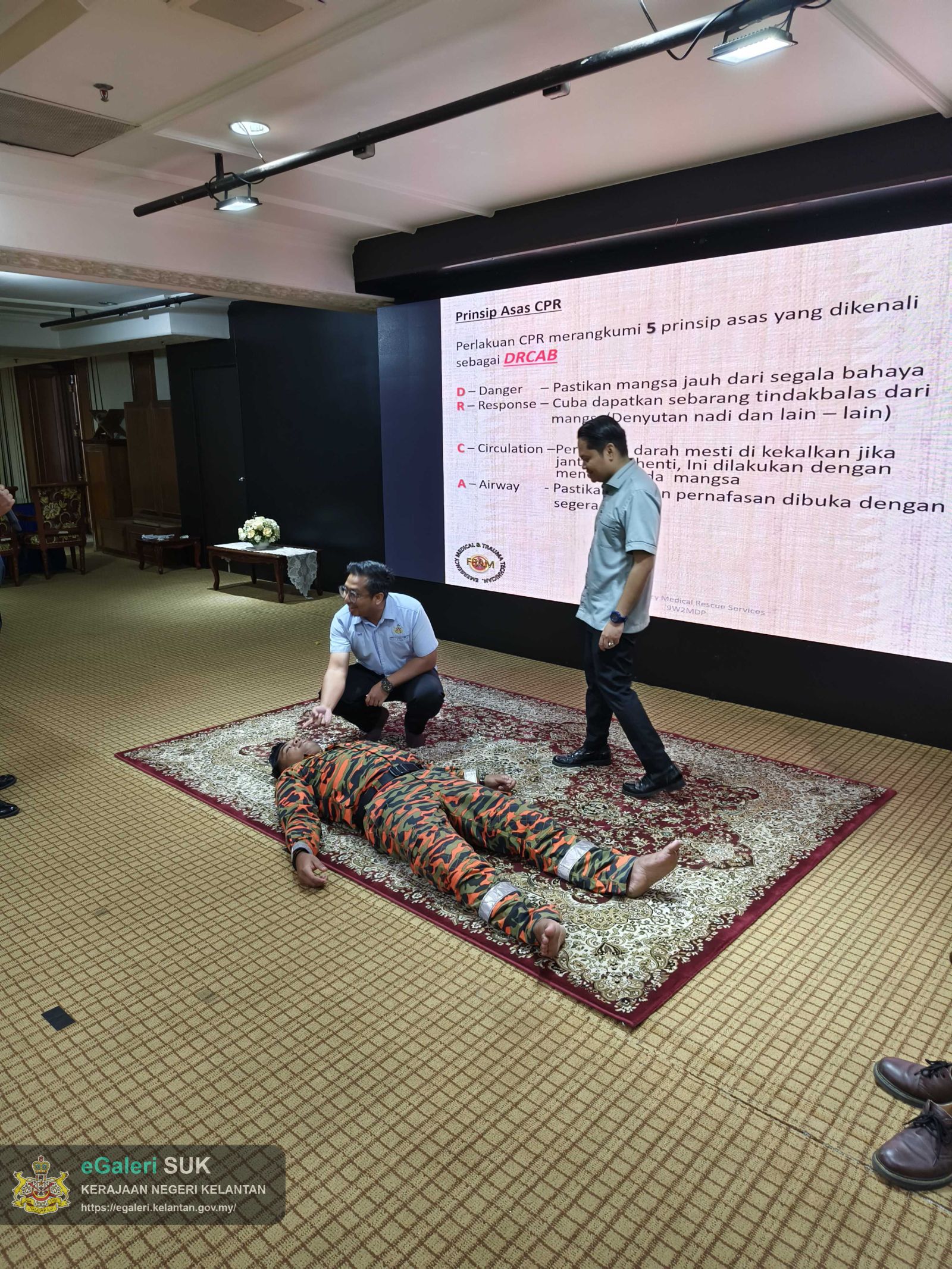 program-ceramah-keselamatan-dan-demonstrasi-kebakaran-bersama-jabatan-bomba-dan-penyelamat-malaysia-9.jpg