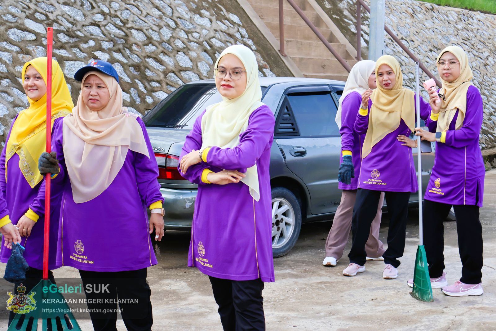 program-clean-up-day-puspanita-cawangan-jajahan-kuala-krai-17.JPG