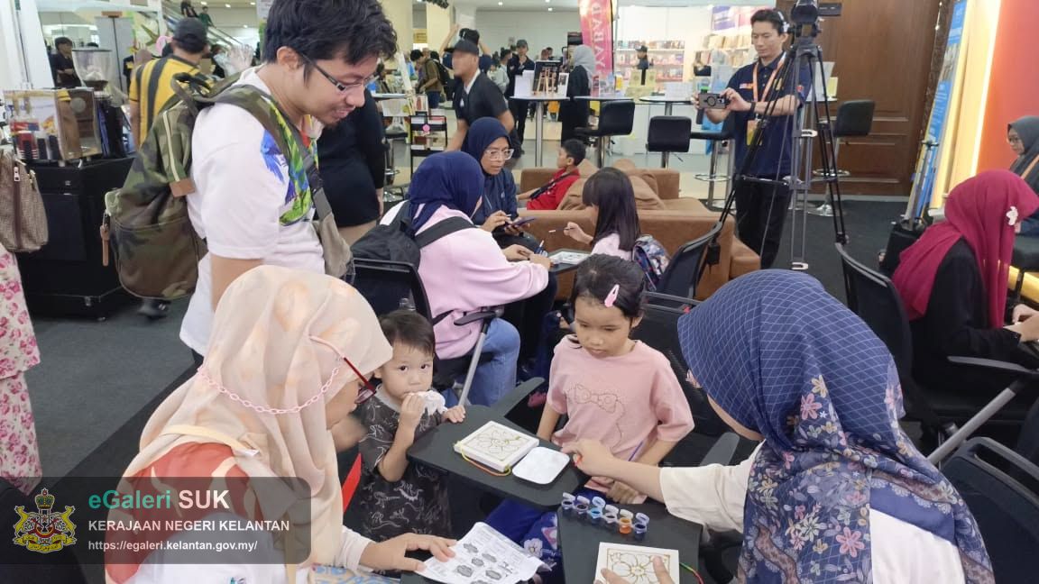 program-dan-aktiviti-oleh-perpustakaan-awam-di-pesta-buku-antarabangsa-kuala-lumpur-6.jpg