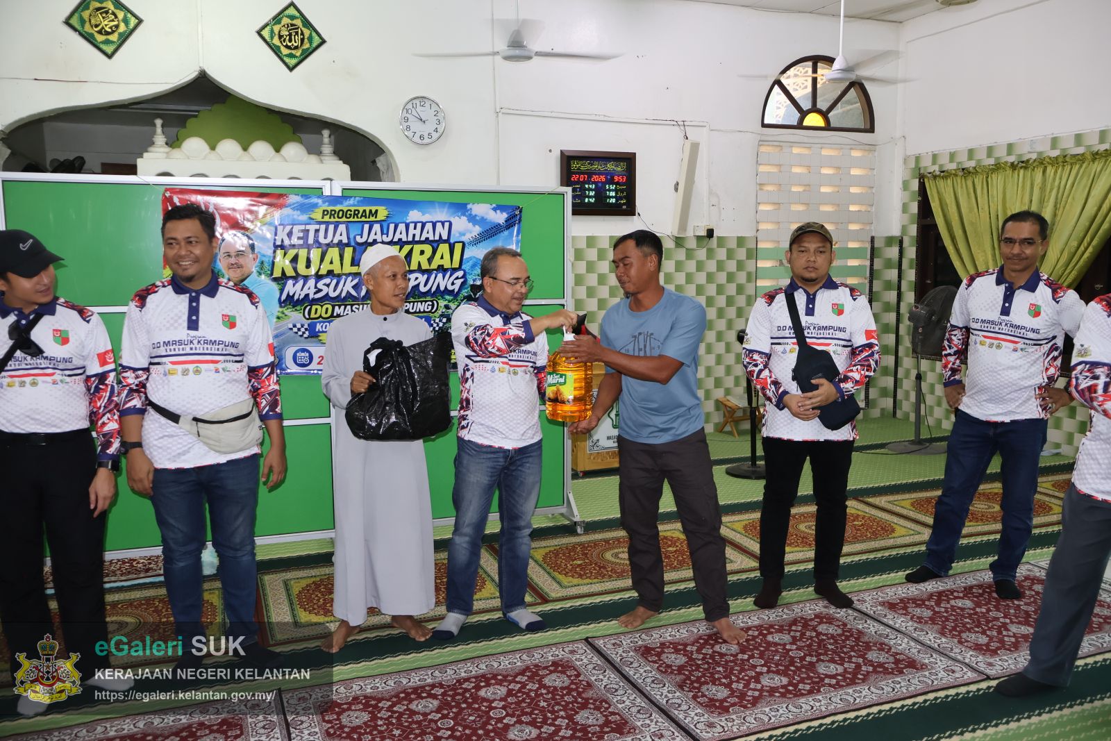 program-do-masuk-kampung-kovoi-bermotorsikal-11.JPG