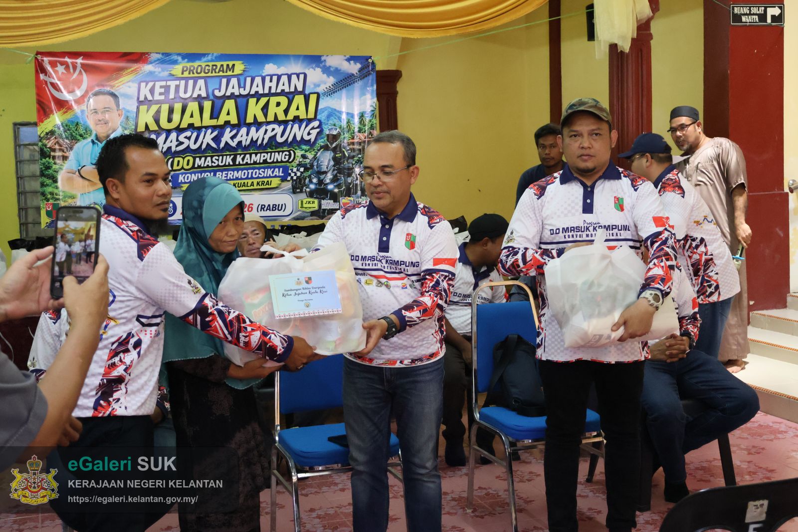 program-do-masuk-kampung-kovoi-bermotorsikal-21.JPG