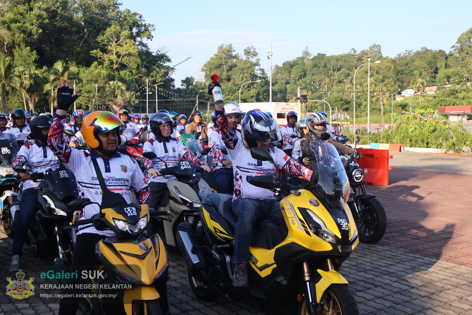 program-do-masuk-kampung-kovoi-bermotorsikal-8.JPG
