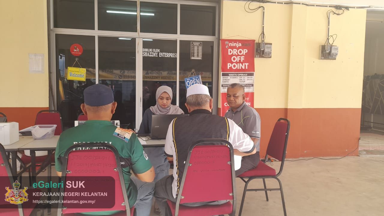 program-kaunter-kutipan-hasil-luar-di-pasar-pagi-kuala-balah-1.jpeg