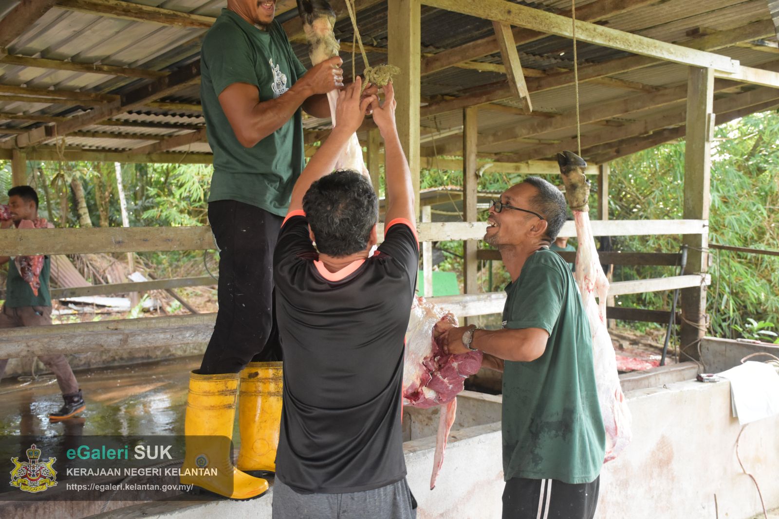 program-kurniaan-daging-korban-8.JPG