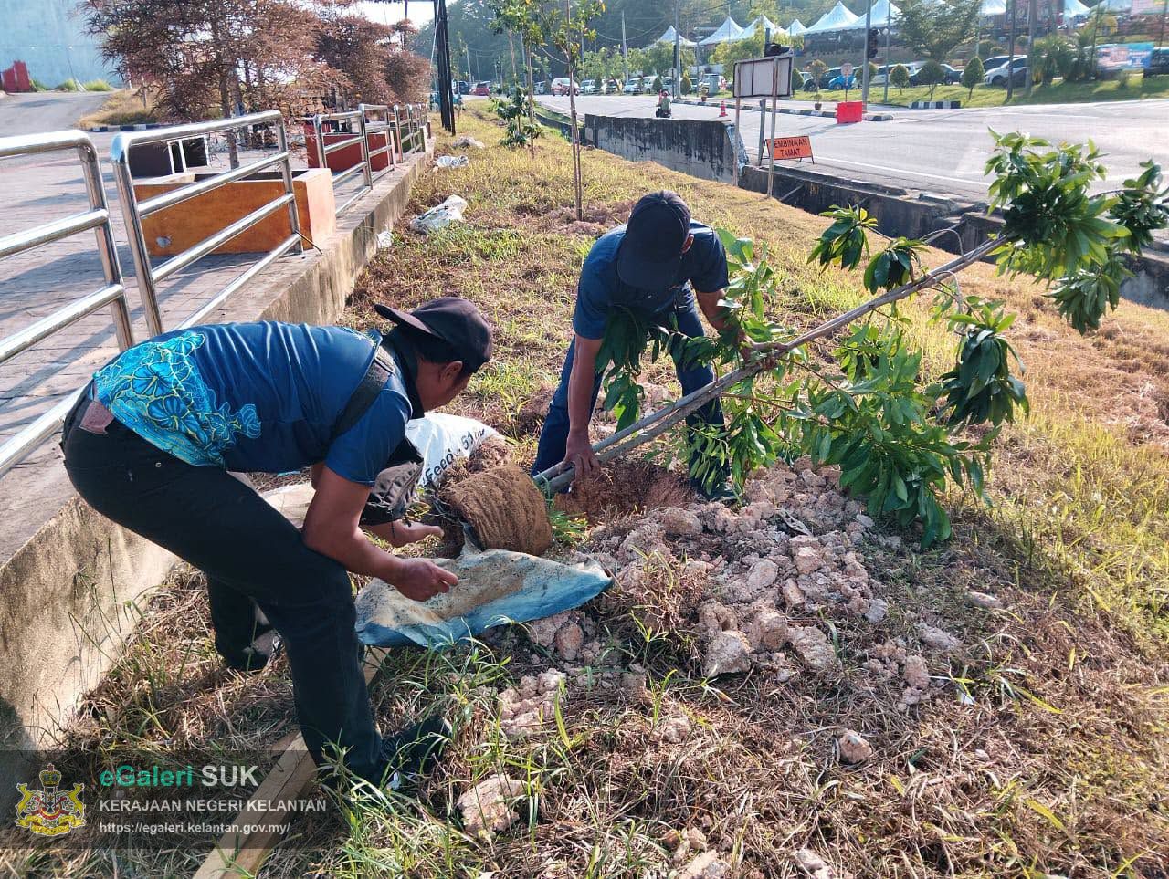 program-penghijauan-bandar-kuala-krai-2026-la-21-29.jpeg