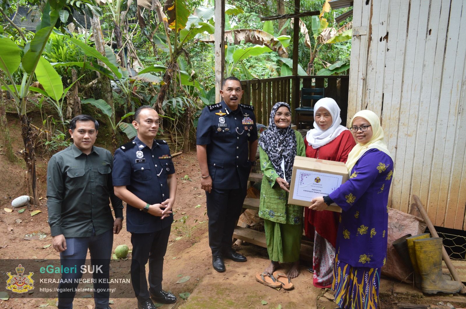 program-penyerahan-bantuan-majlis-orangorang-besar-diraja-kelantan-mob-tahun-1447h2026m-32.jpeg