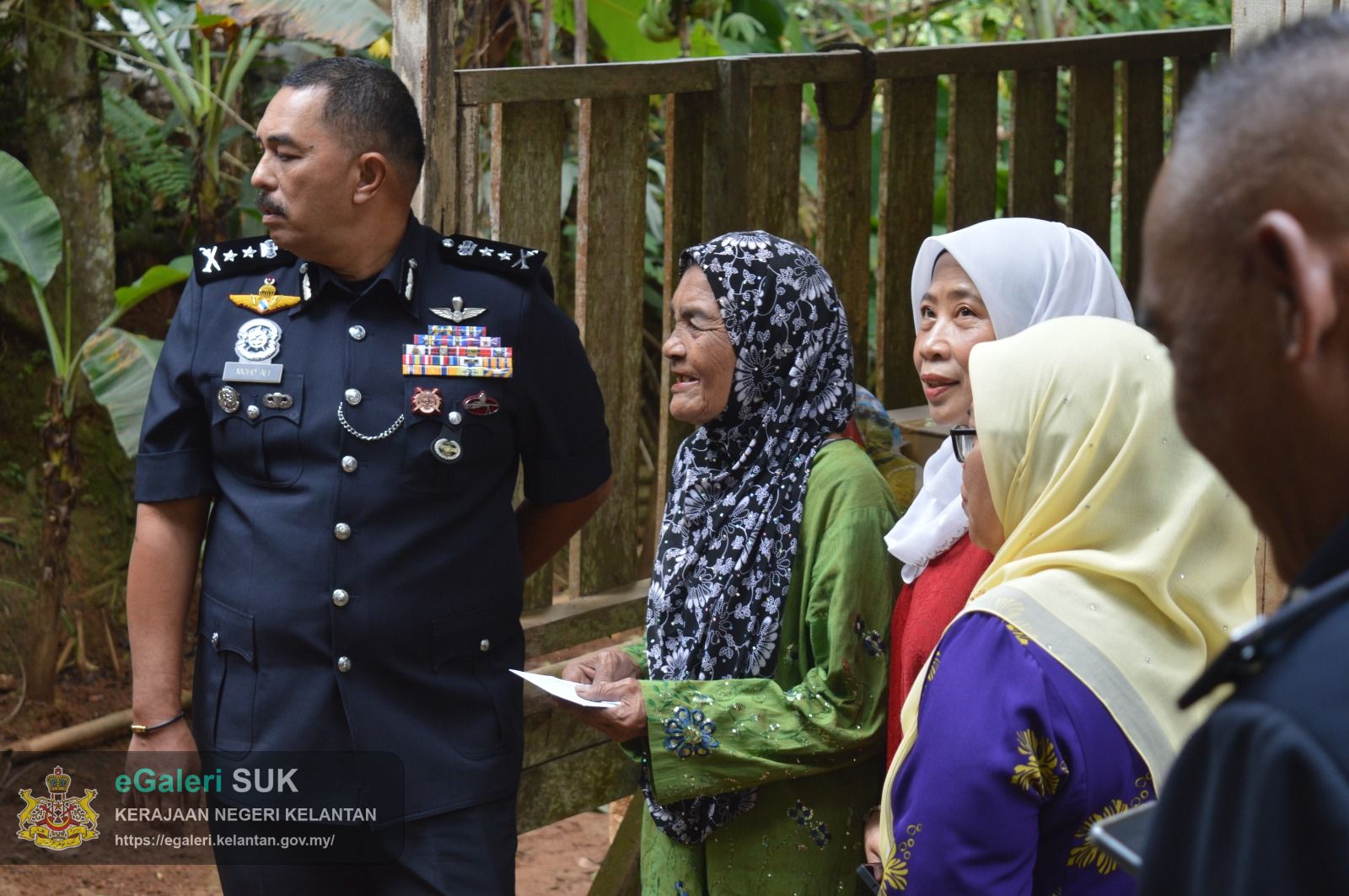 program-penyerahan-bantuan-majlis-orangorang-besar-diraja-kelantan-mob-tahun-1447h2026m-33.jpeg