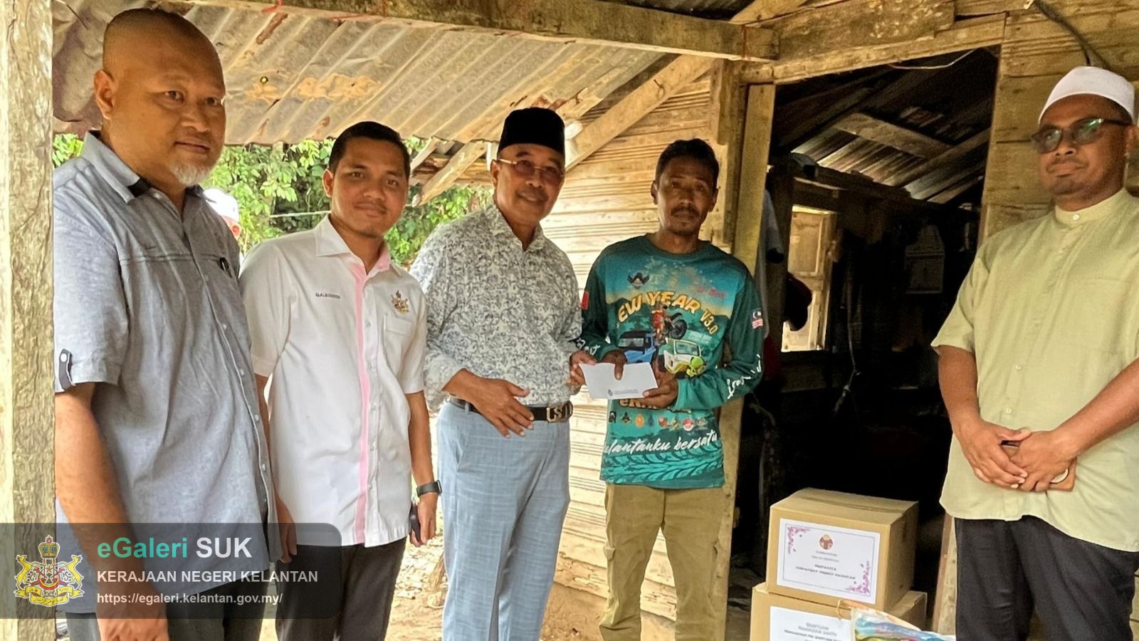 program-penyerahan-bantuan-majlis-orangorang-besar-diraja-kelantan-mob-tahun-1447h2026m-38.jpeg