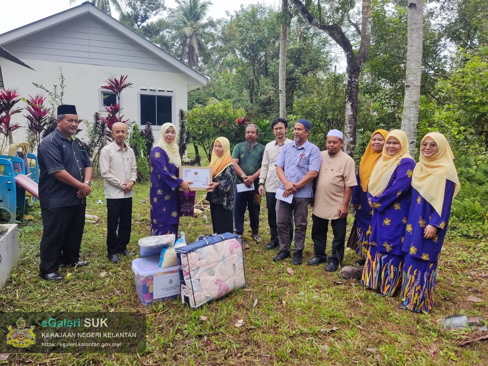 program-penyerahan-bantuan-ramadhan-majlis-orangorang-besar-diraja-kelantan-mob-dan-puspanita-cawangan-negeri-kelantan-di-jajahan-jeli-tahun-1447h2026m-17.jpg