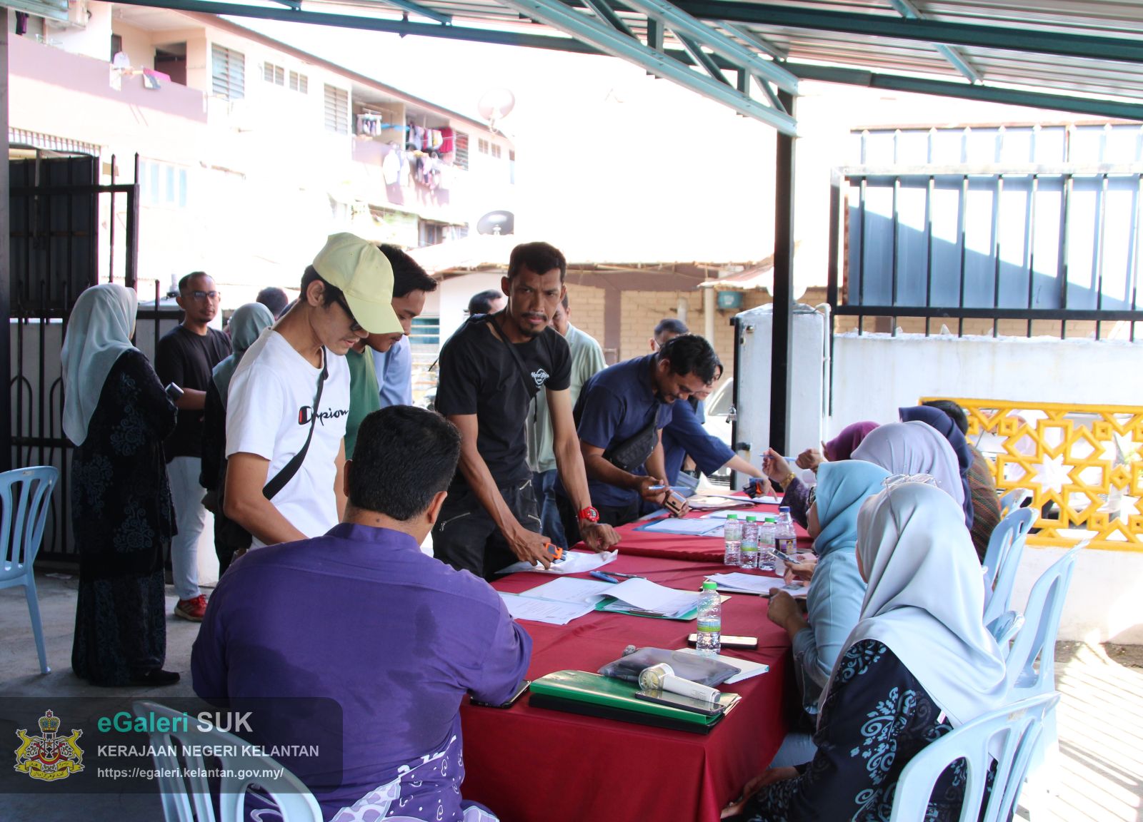 program-sesi-taklimat-dan-lawatan-tapak-bagi-kerjakerja-sebutharga-di-flat-buluh-kubu-kota-bharu-4.JPG
