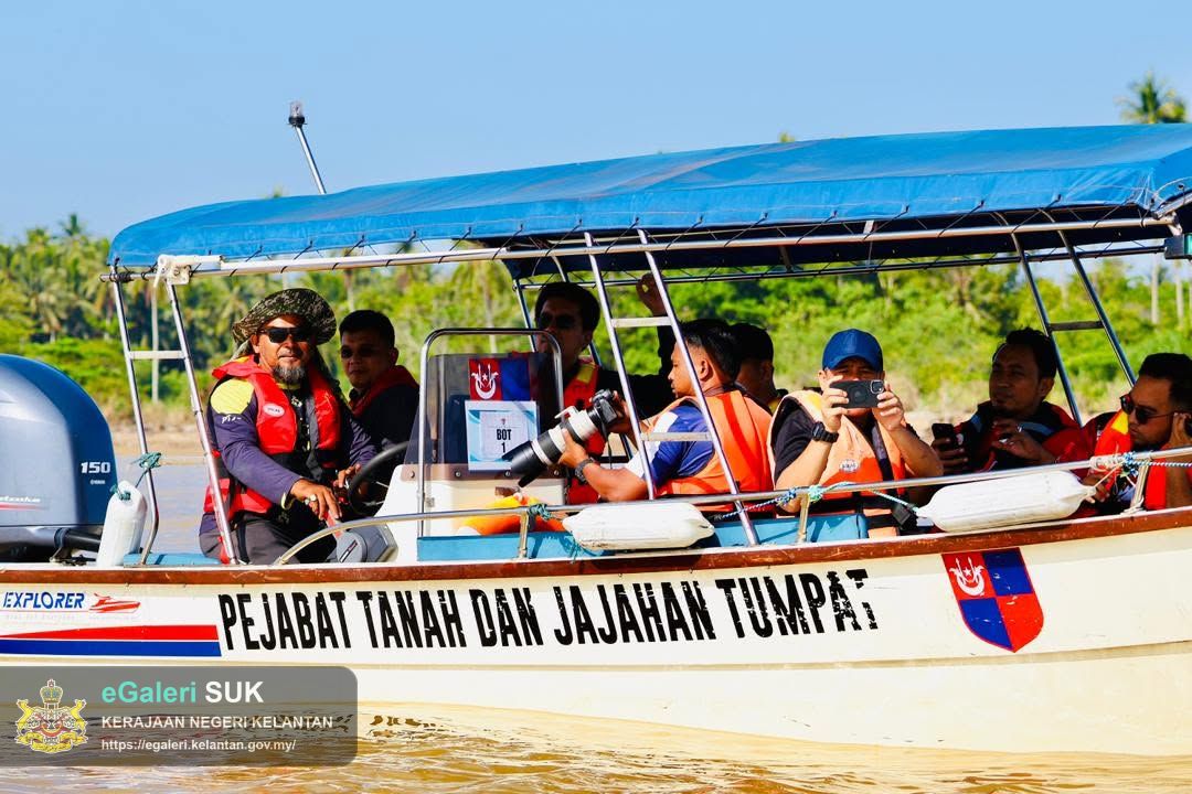 program-suai-mesra-yab-ustaz-dato-panglima-perang-menteri-besar-kelantan-bersama-persatuan-nelayan-darat-kampung-pulau-pisang-5.jpg