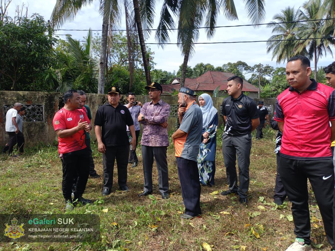 program-gotongroyong-sapu-habis--clear-port-5.jpg