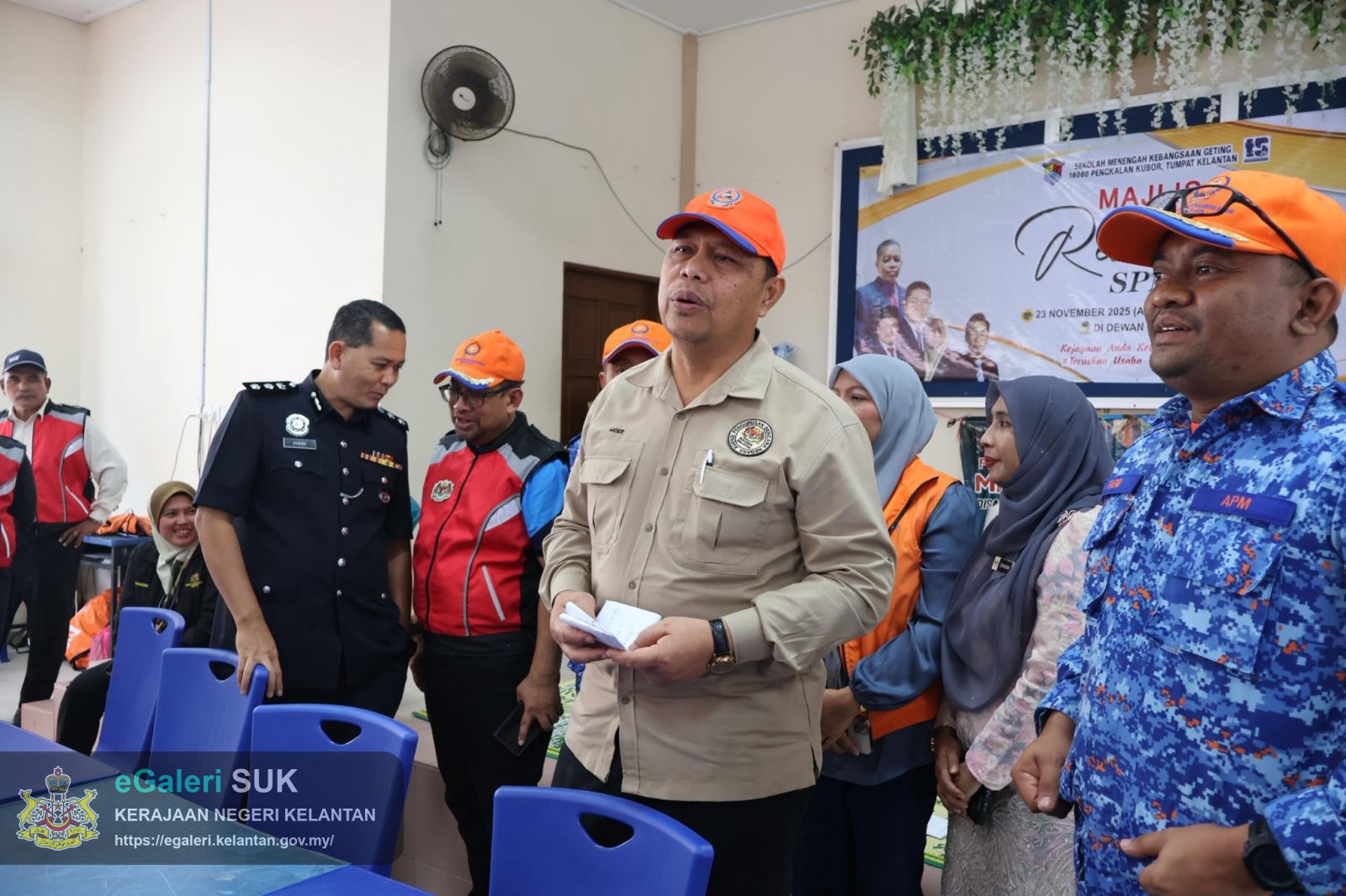 lawatan-ke-pps-smk-geting-&-sk-tumpat-2-1.jpg