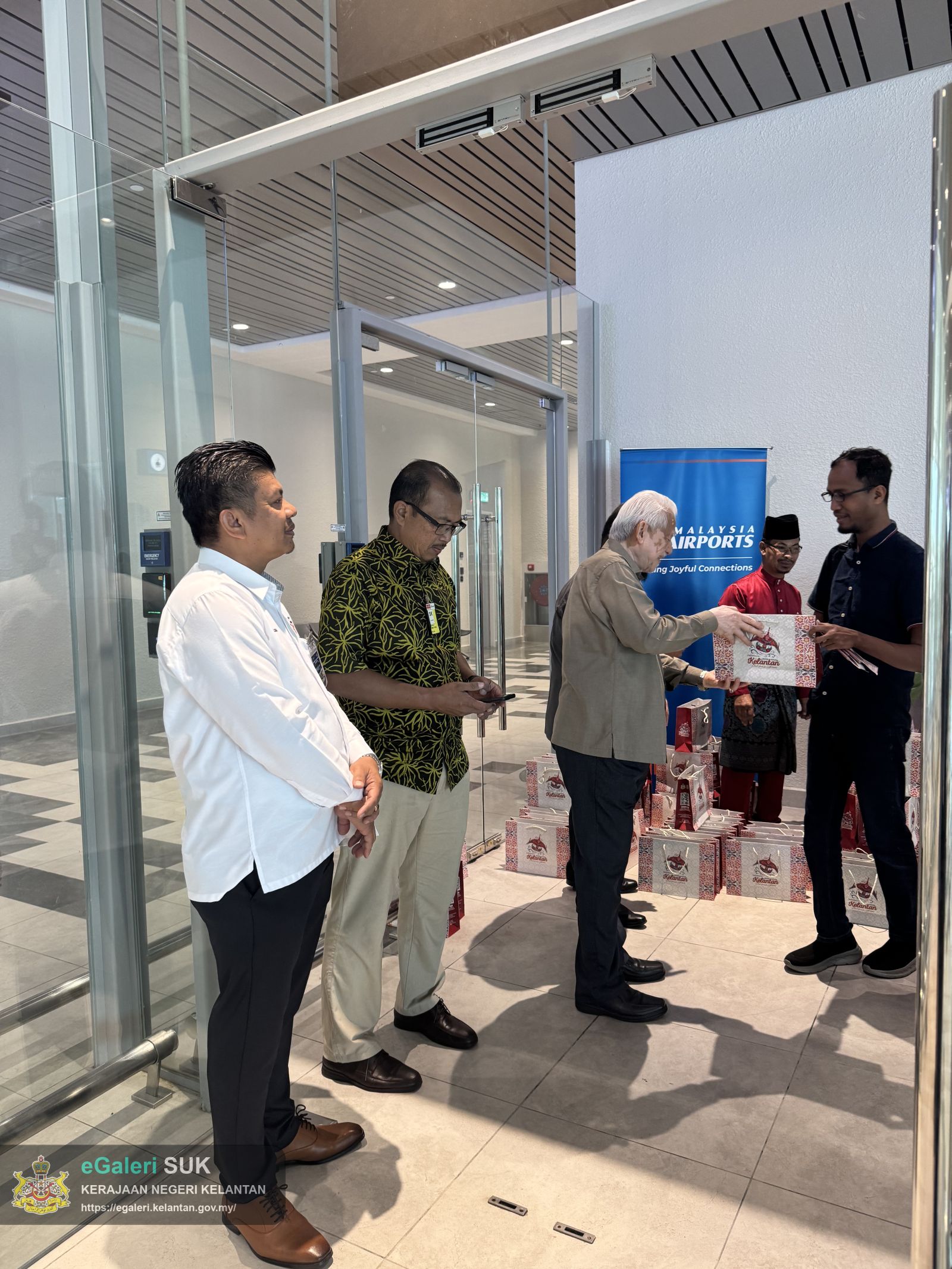 sambutan-penerbangan-jakarta-to-kota-bharu-3.jpg