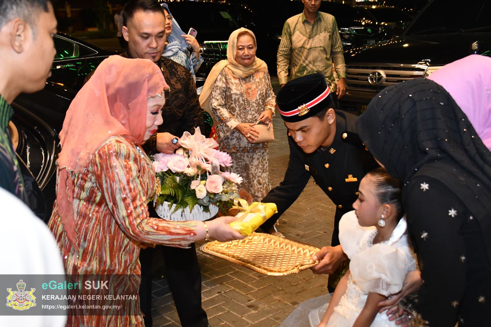 santapan-malam-delegasi-sarawak-23.JPG