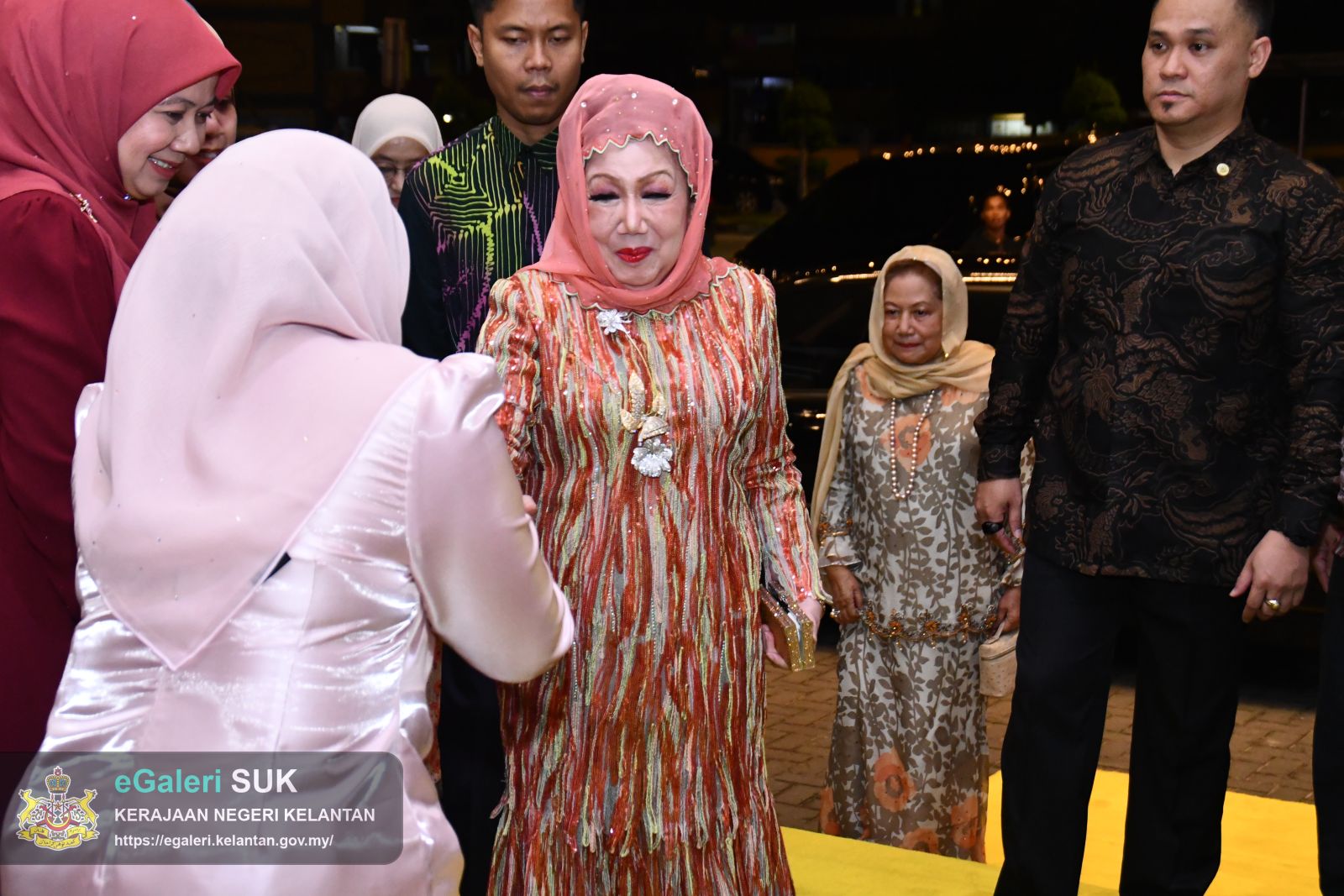 santapan-malam-delegasi-sarawak-34.JPG