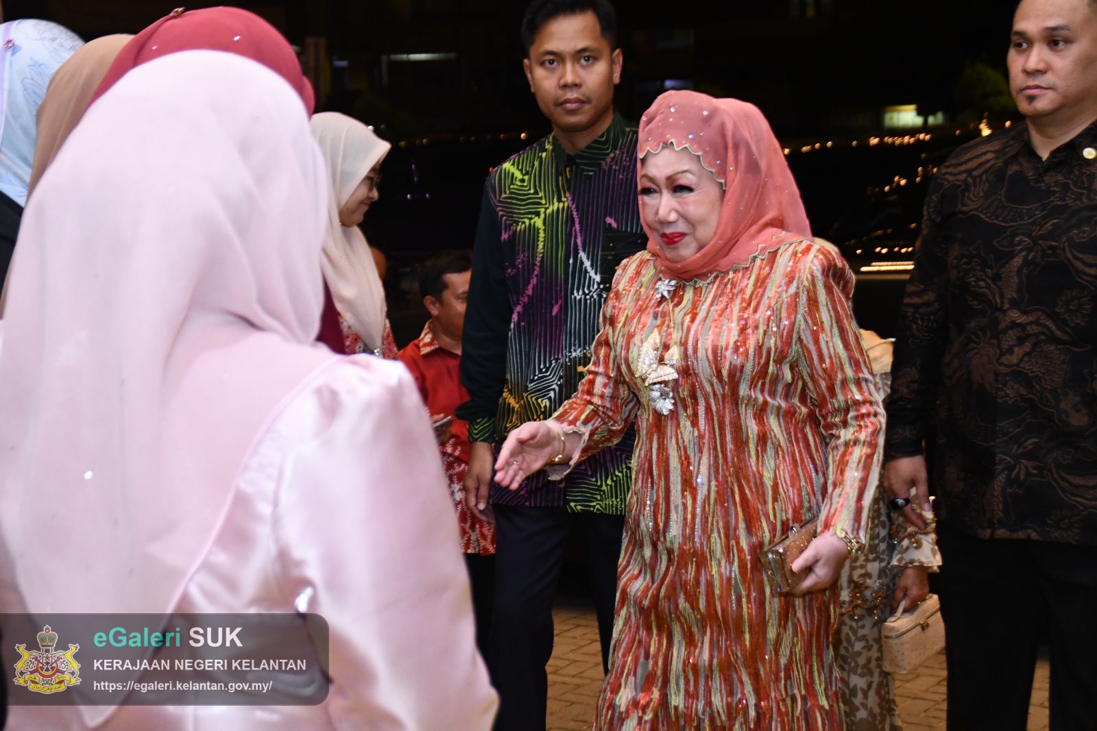 santapan-malam-delegasi-sarawak-49.JPG