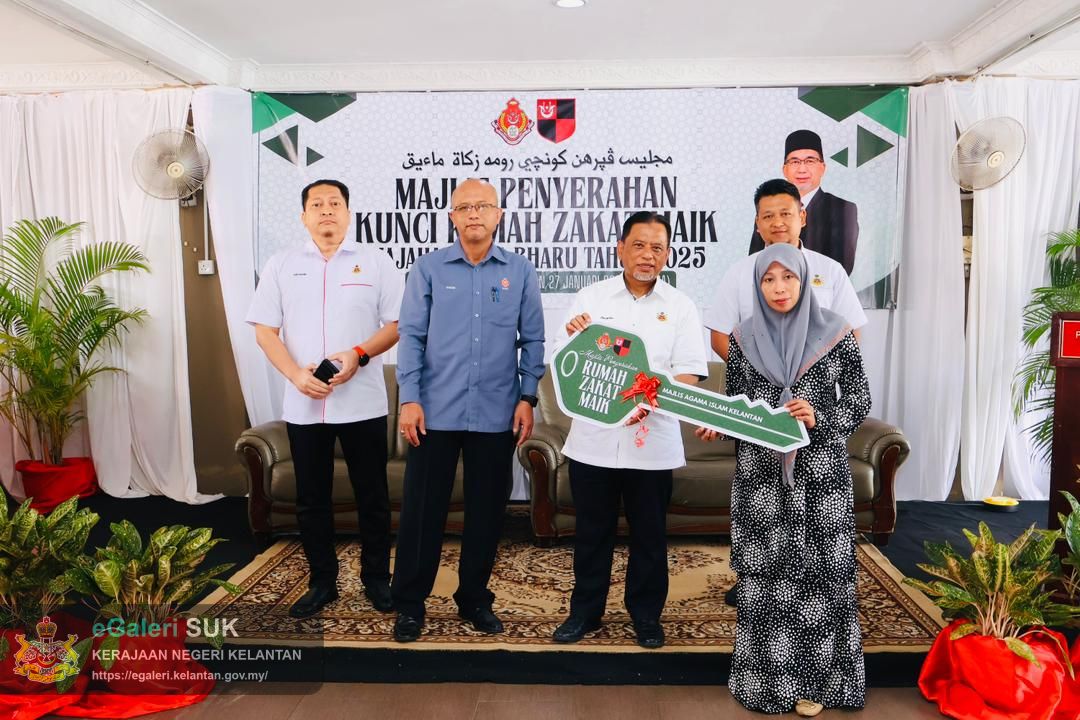 majlis-penyerahan-kunci-rumah-zakat-maik-jajahan-kota-bharu-tahun-2025-8.jpg