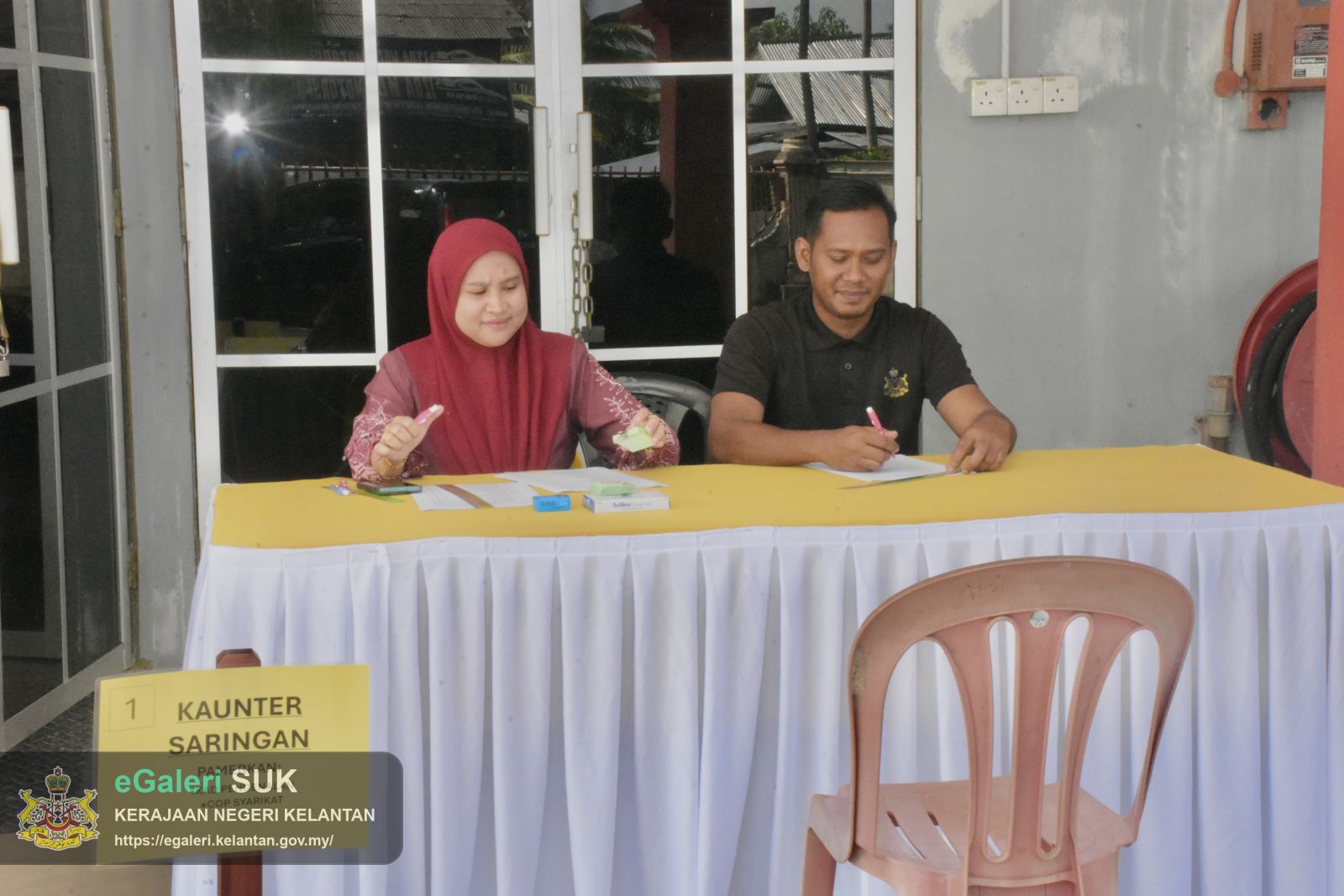 simulasi-pengundian-bagi-kerjakerja-penyelenggaraan-jalan-marris-pejabat-tanah-dan-jajahan-pasir-puteh-12.JPG