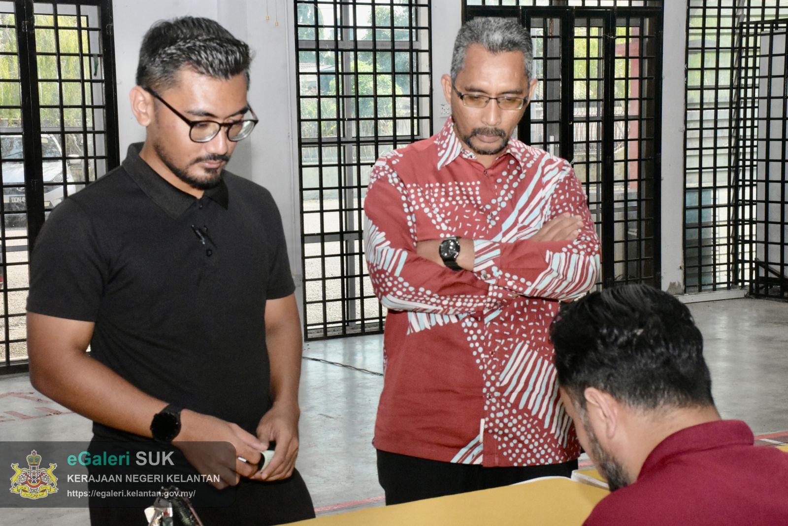 simulasi-pengundian-bagi-kerjakerja-penyelenggaraan-jalan-marris-pejabat-tanah-dan-jajahan-pasir-puteh-16.JPG