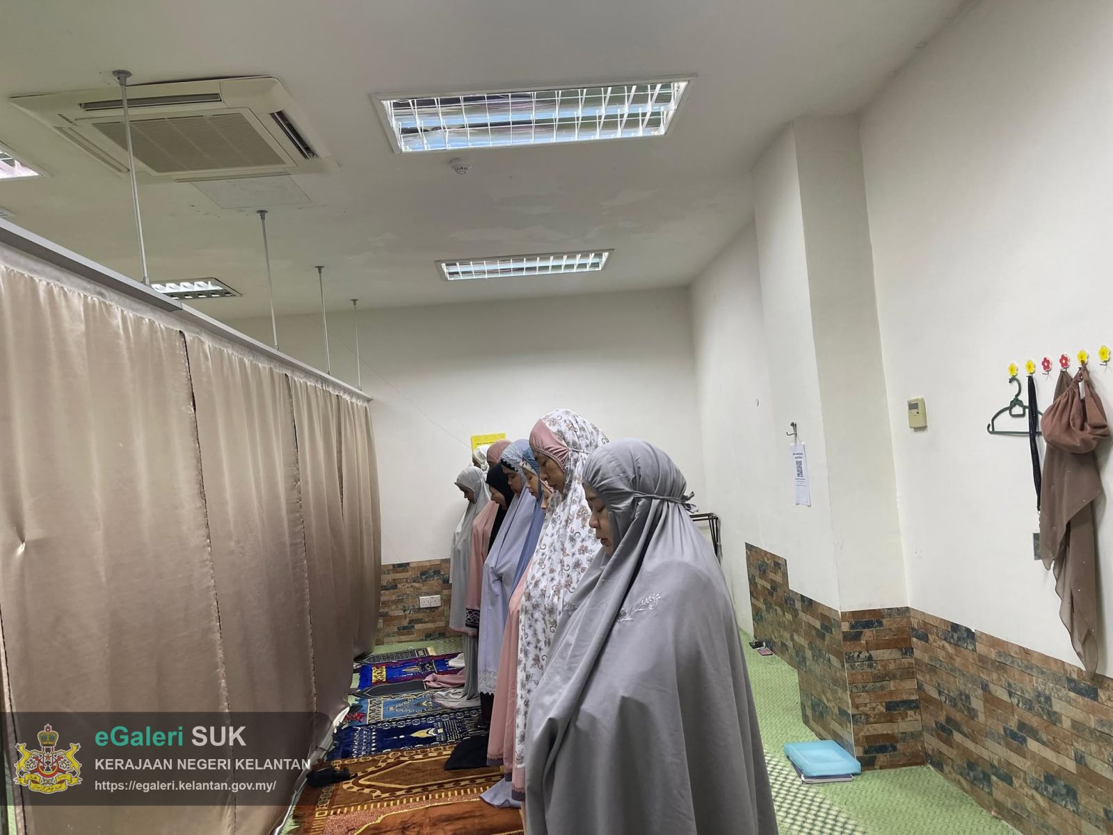 solat-sunat-dhuha-dan-kuliah-dhuha-serta-kuliah-umi-jksnk-3.jpg