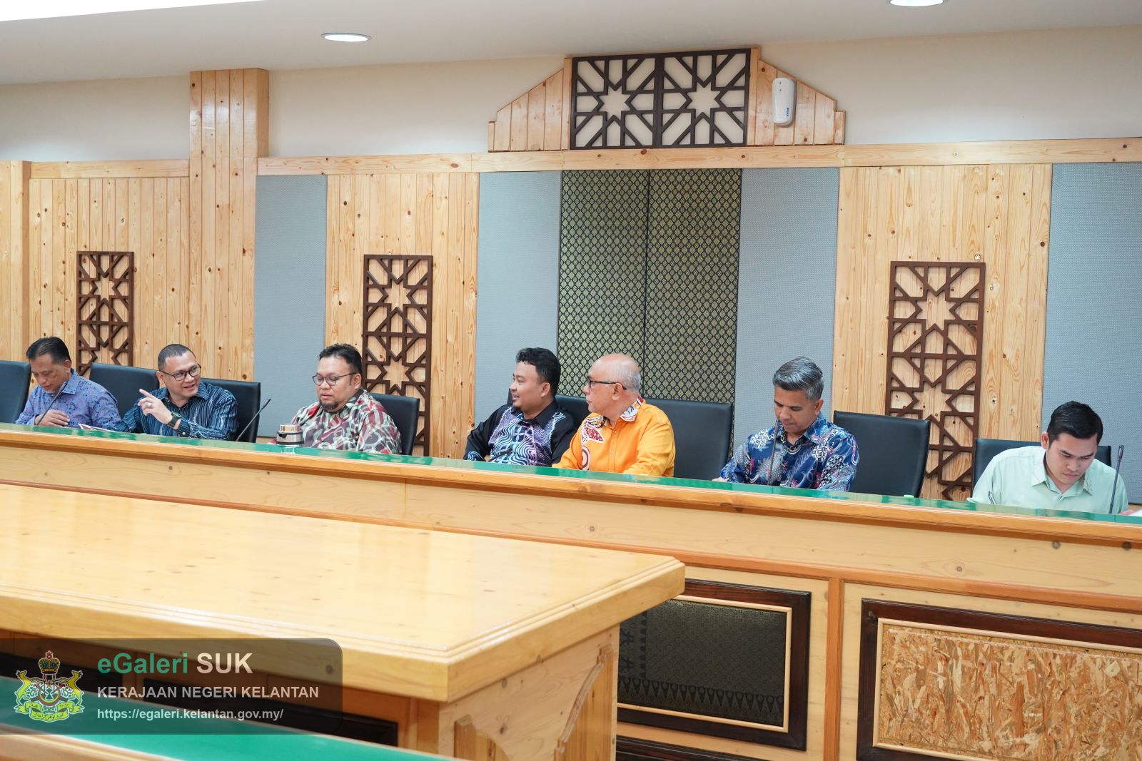 mesyuarat-penyelarasan-pembangunan-'furniture-city-madinatul-athasi'-kawasan-industri-gua-musang-6.JPG