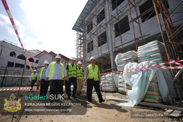 tinjauan-perkembangan-terkini-pembinaan-blok-asrama-perempuan-baharu-di-maahad-muhammadi-perempuan-mmp-kota-bharu-2.jpg